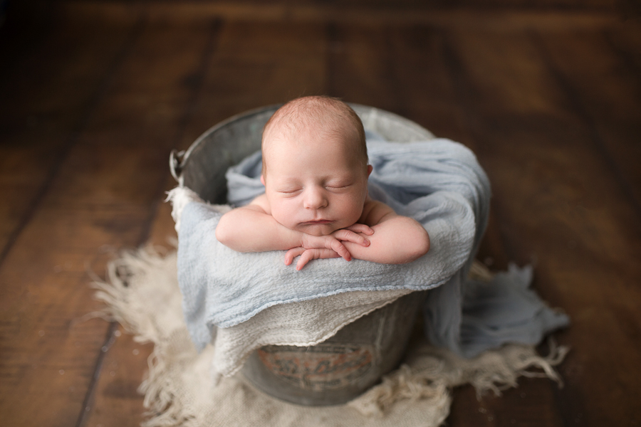 LucasA_newborn_0009.jpg