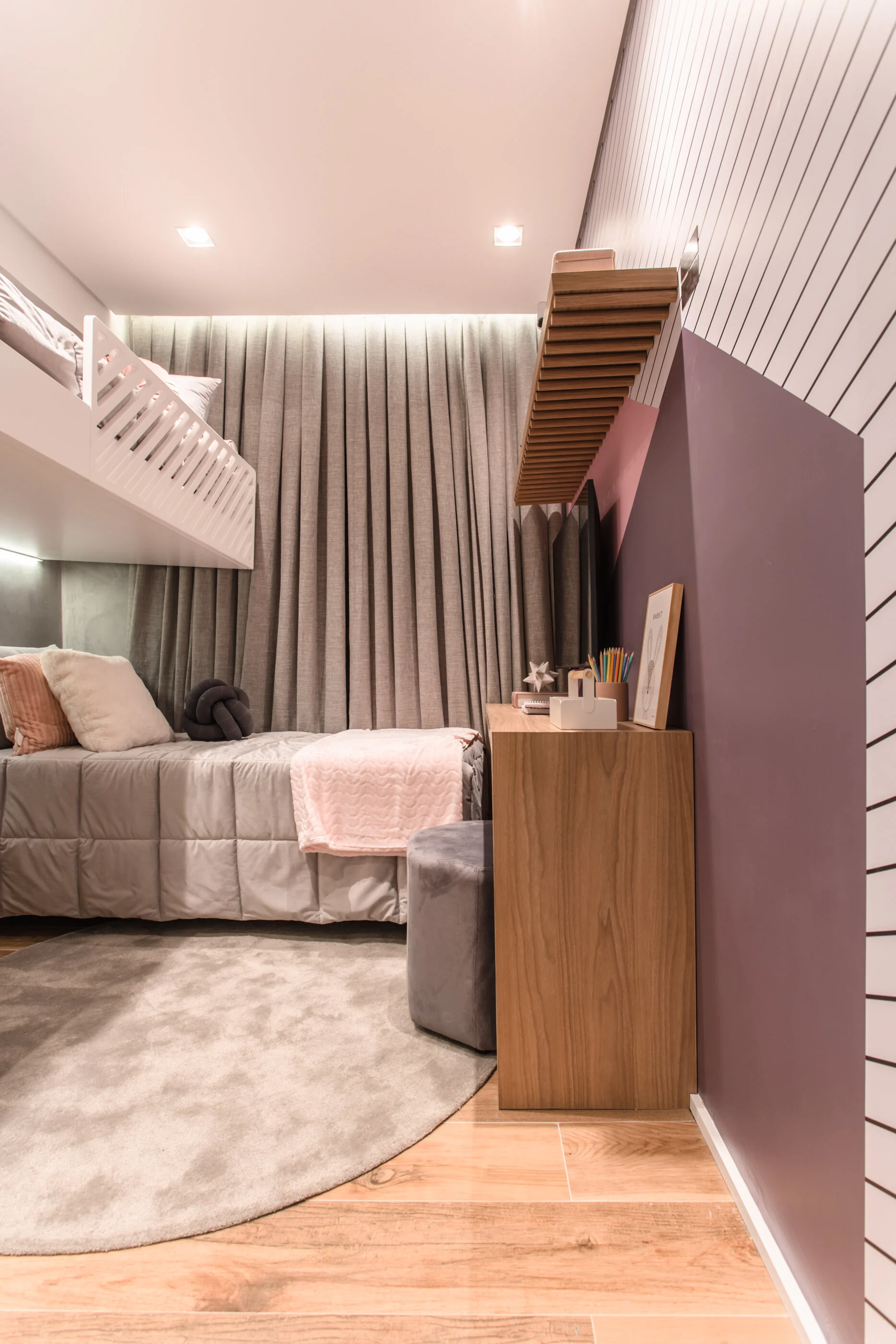 Quarto menina (9).JPG