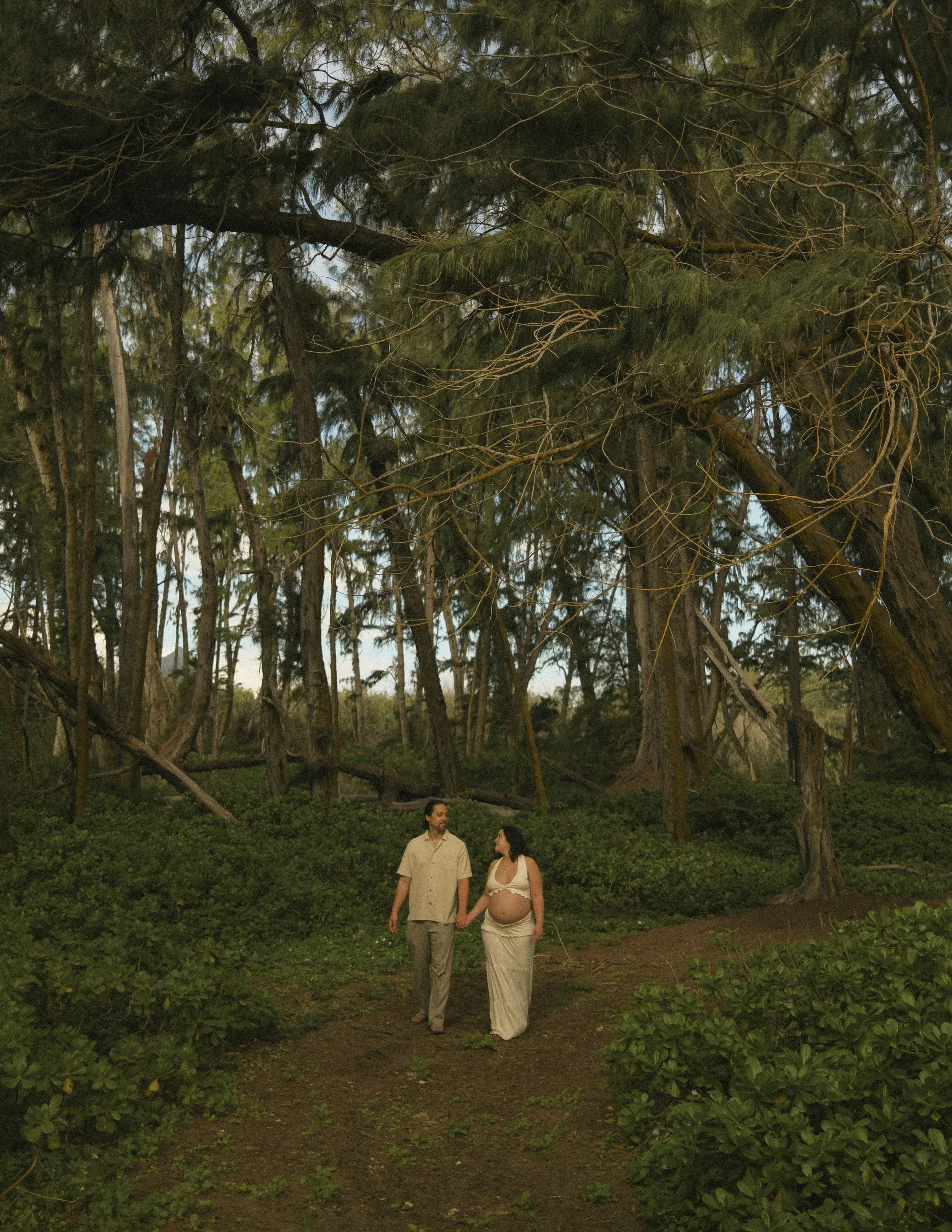 Tory and Kawai Maternity 24.jpg