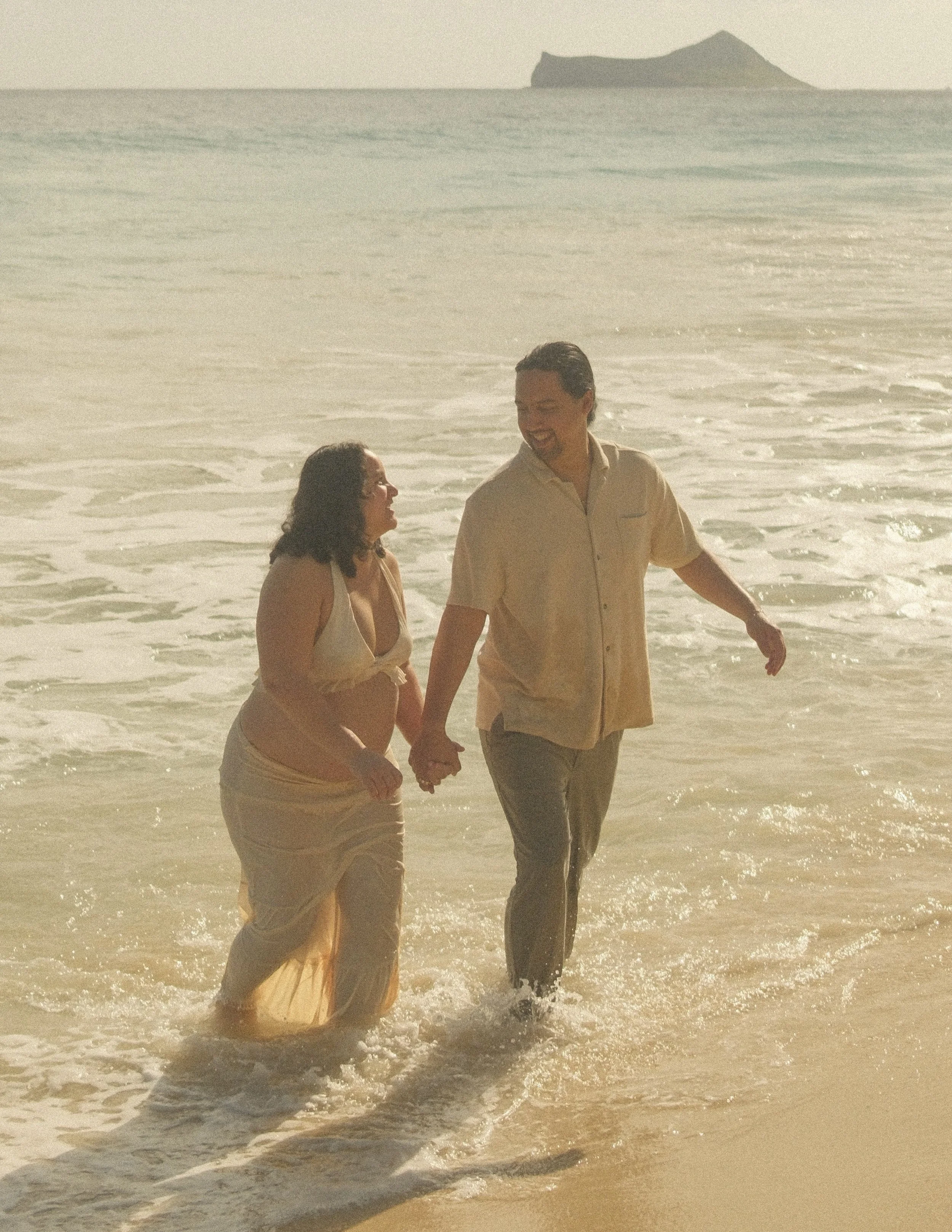 Tory and Kawai Maternity 31.jpg