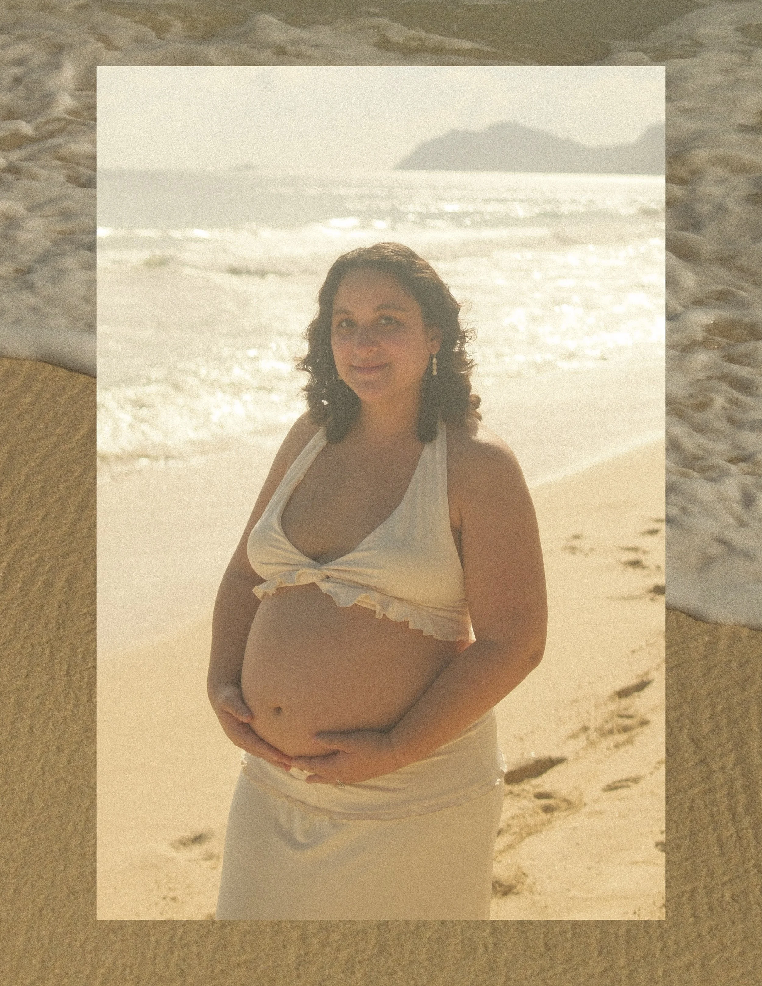 Tory and Kawai Maternity 39.jpg