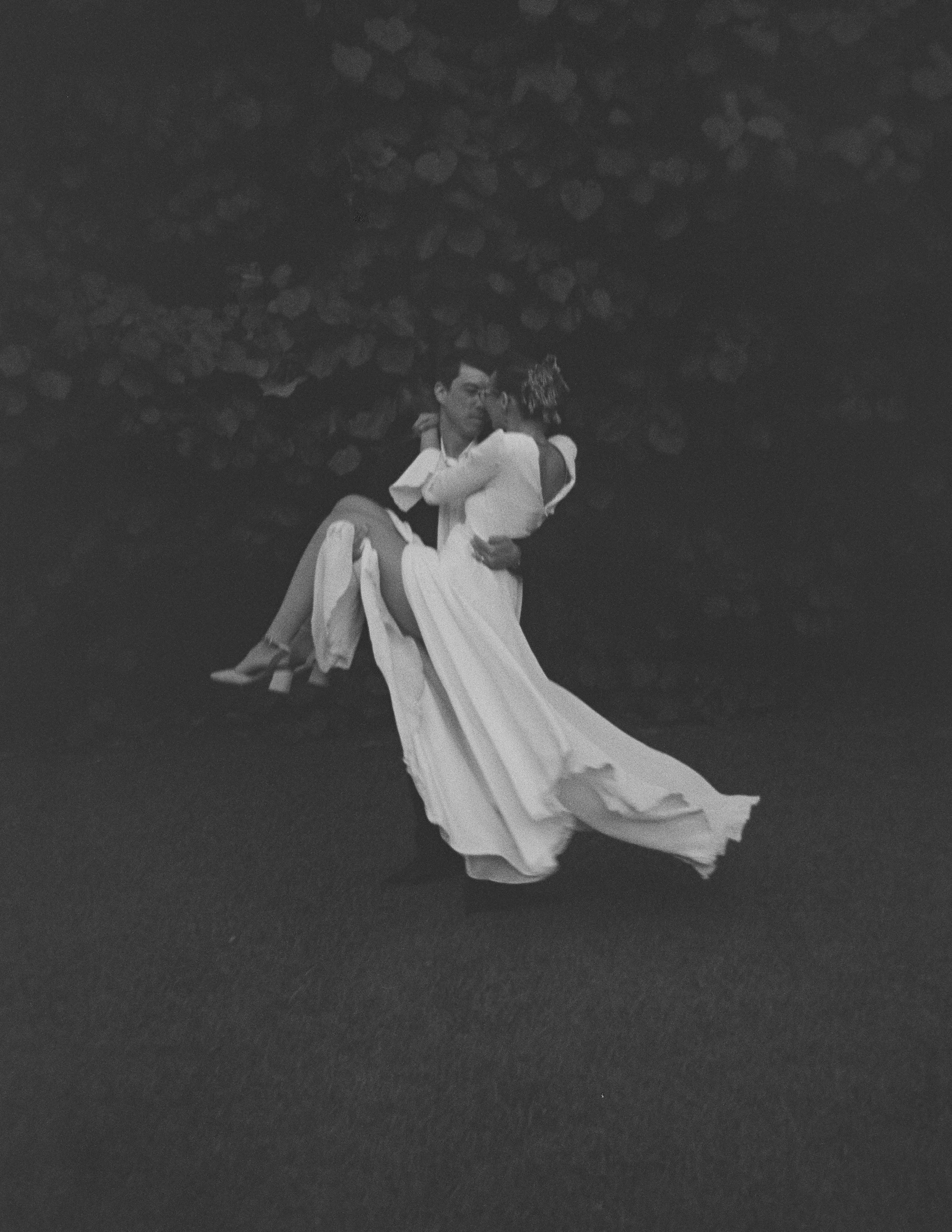 WEDDING INVITE LB19.jpg