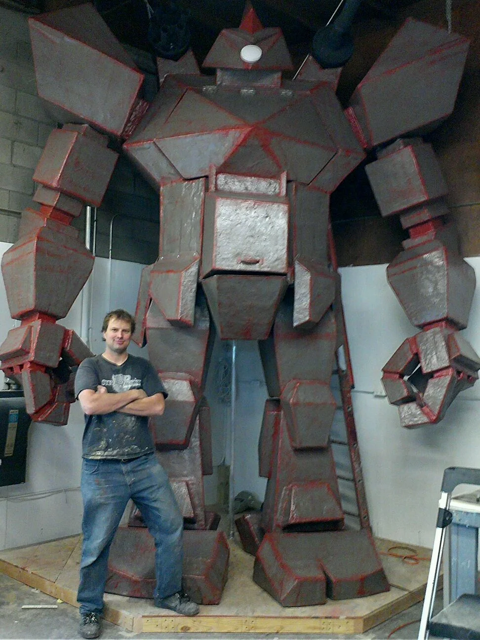 giant robot.jpg
