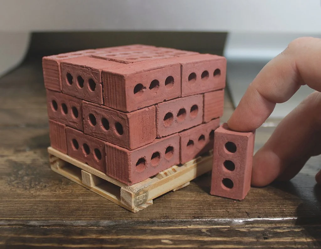 minimaterials-bricks2.jpg