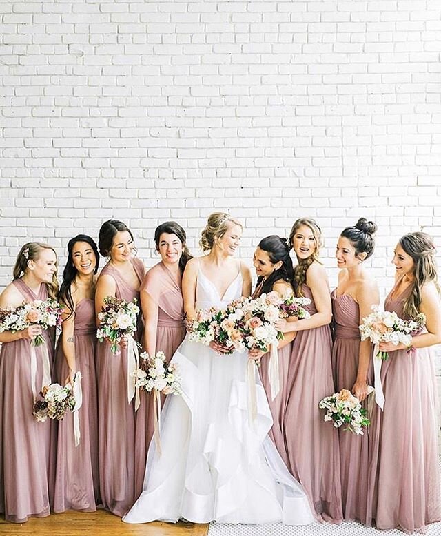 ABOUT — HANNAH ZAHNER