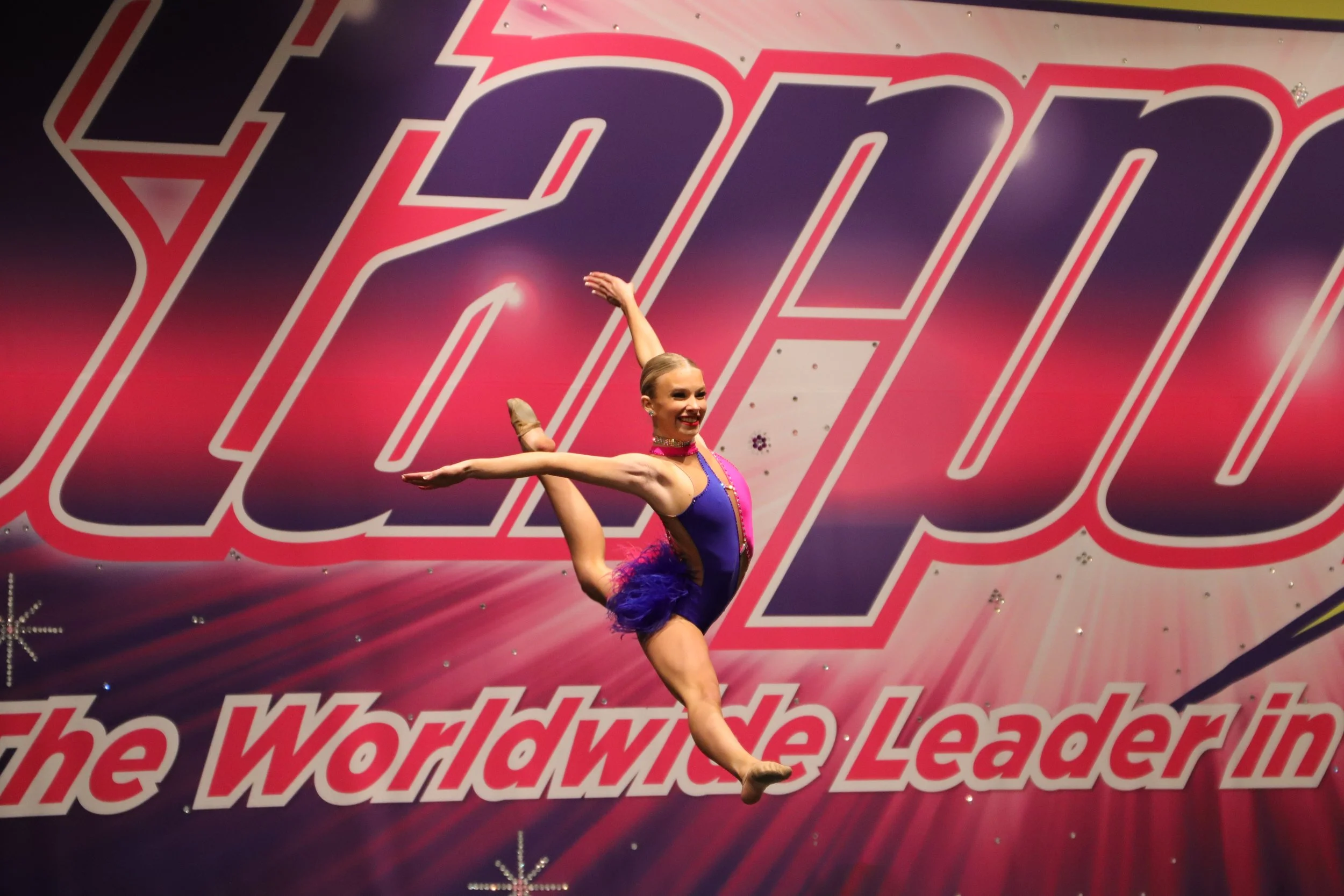 Sissy That Walk 2021/22