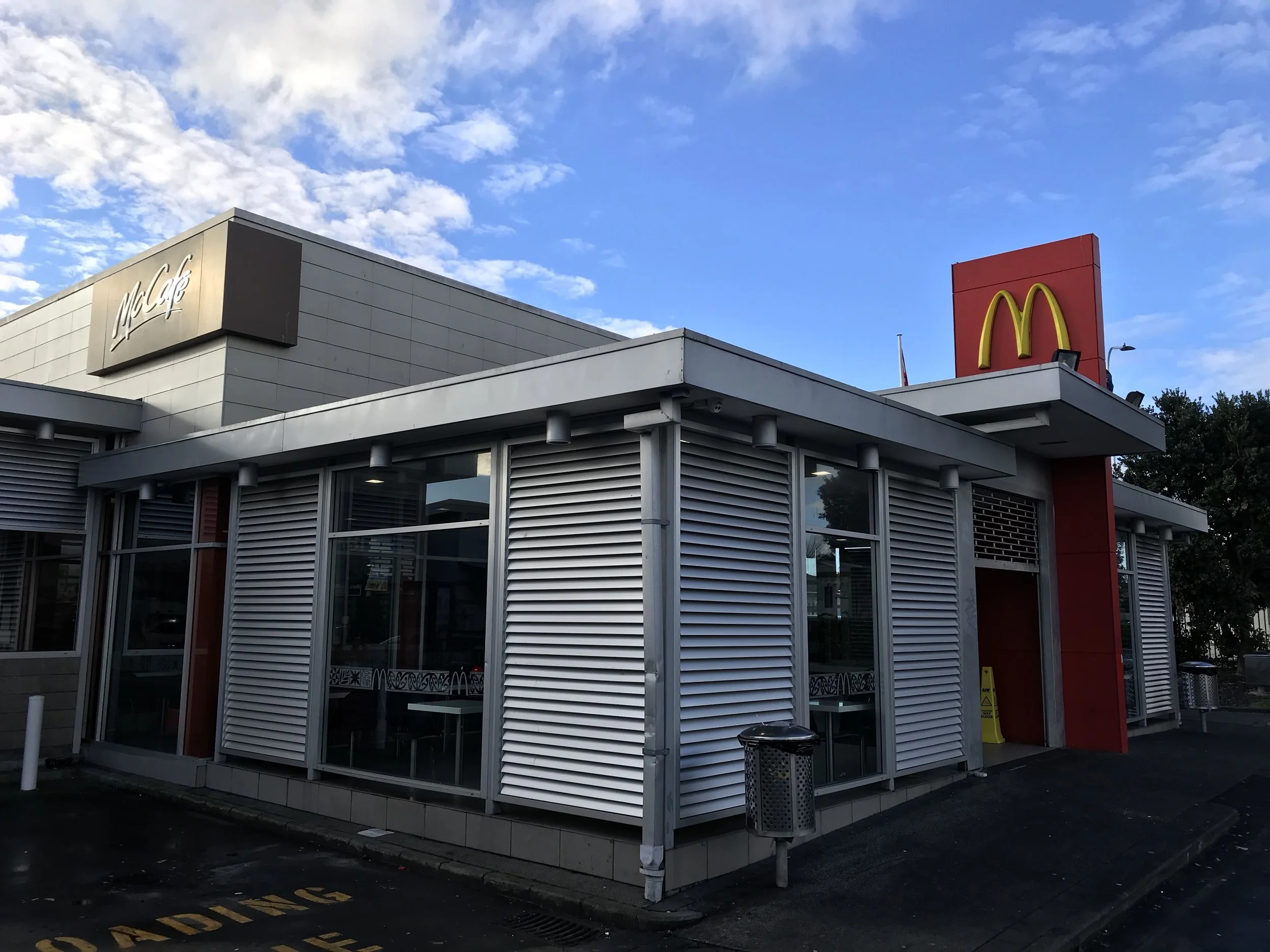 MCDONALDS.JPG