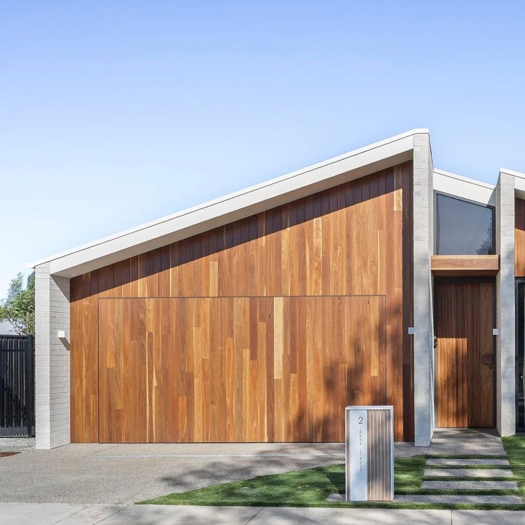 Showcase home - Breezeway House by Ardel 