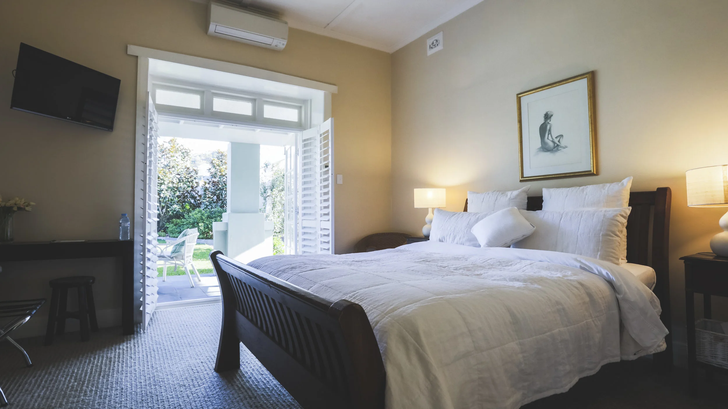 Merewether Beach House B and B