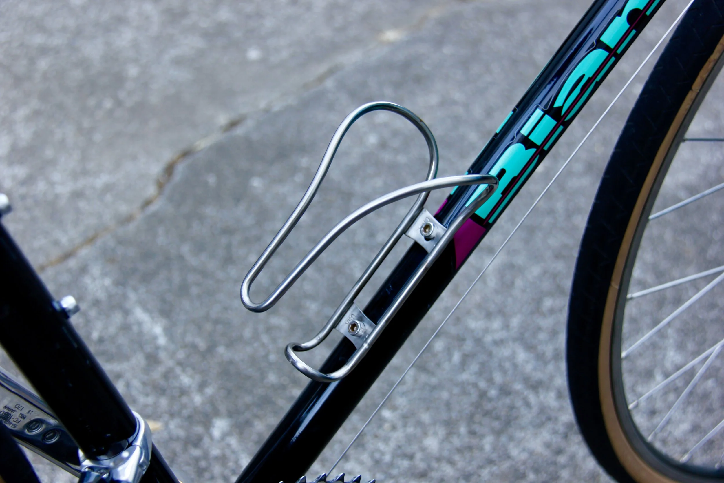 The Best Bottle Cages for Steel Water Bottles