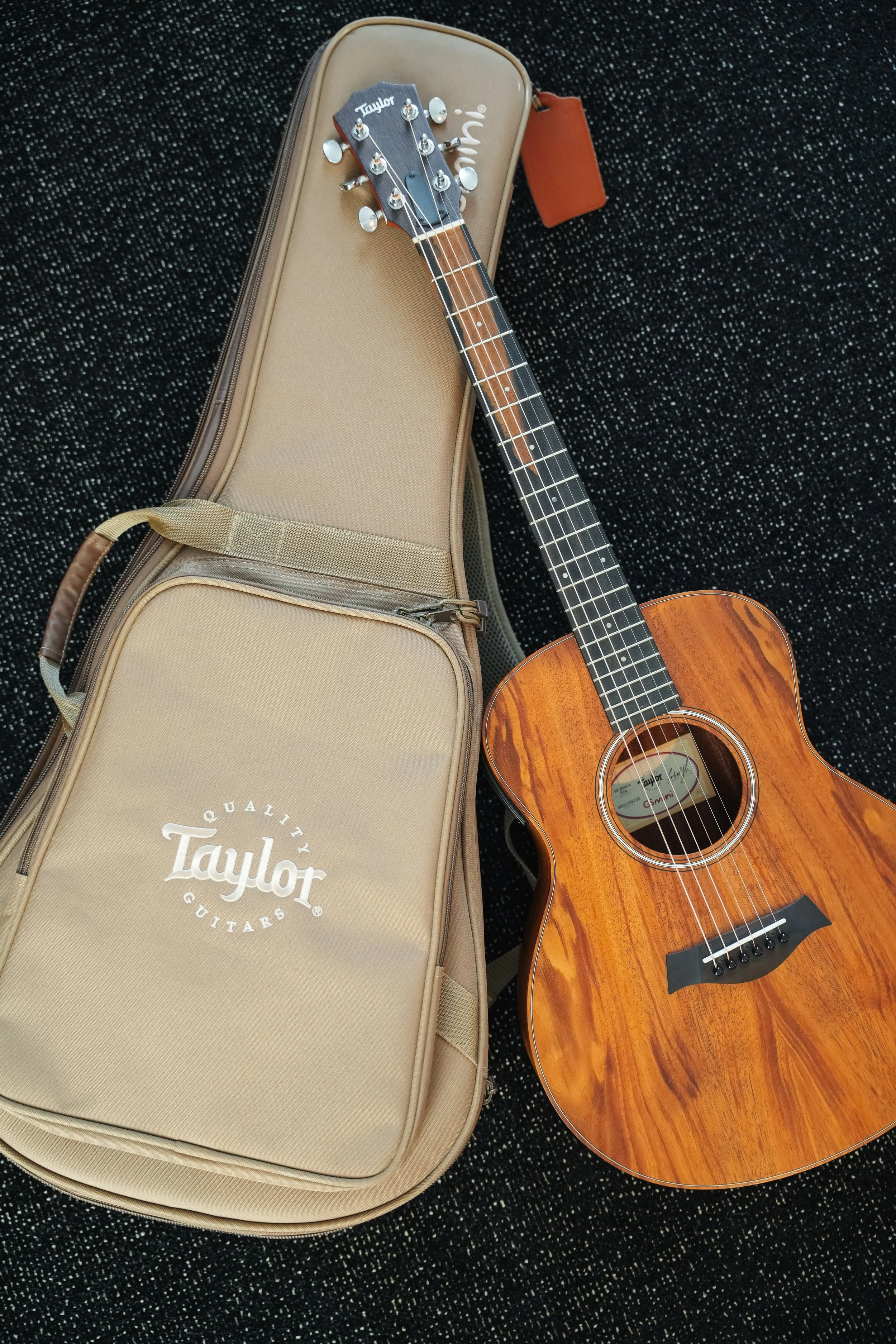 Guitar.jpeg