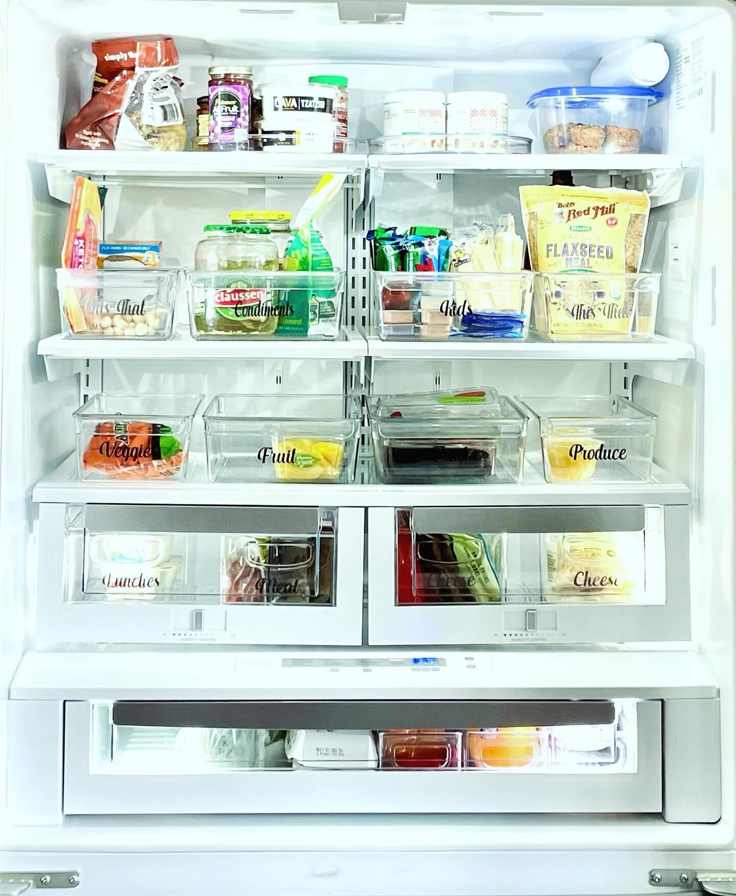 Friday Fridge AFTER⚜️
(Swipe twice for the BEFORE)

&ldquo;Organizing your fridge for maximum efficiency - in terms of food shelf life, food safety, and easy access to the things you reach for most - should be a top priority.&rdquo; @kenjilopezalt 

