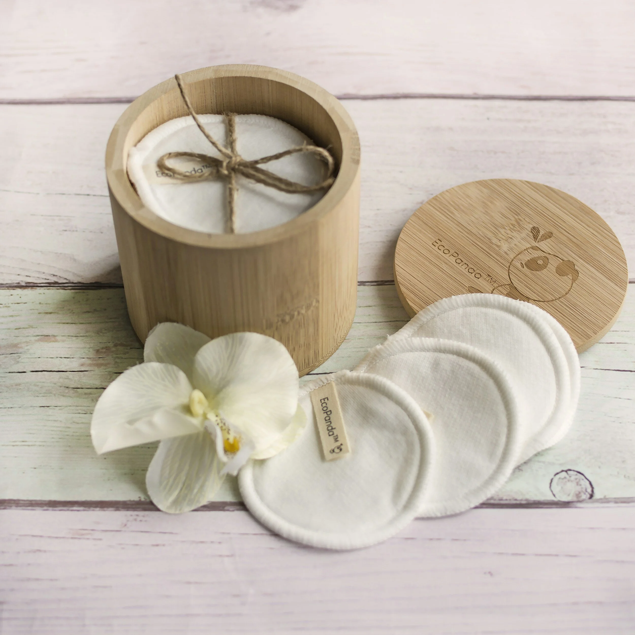 Harmonize Your Habitat With This Eco-Conscious Approach to Decluttering