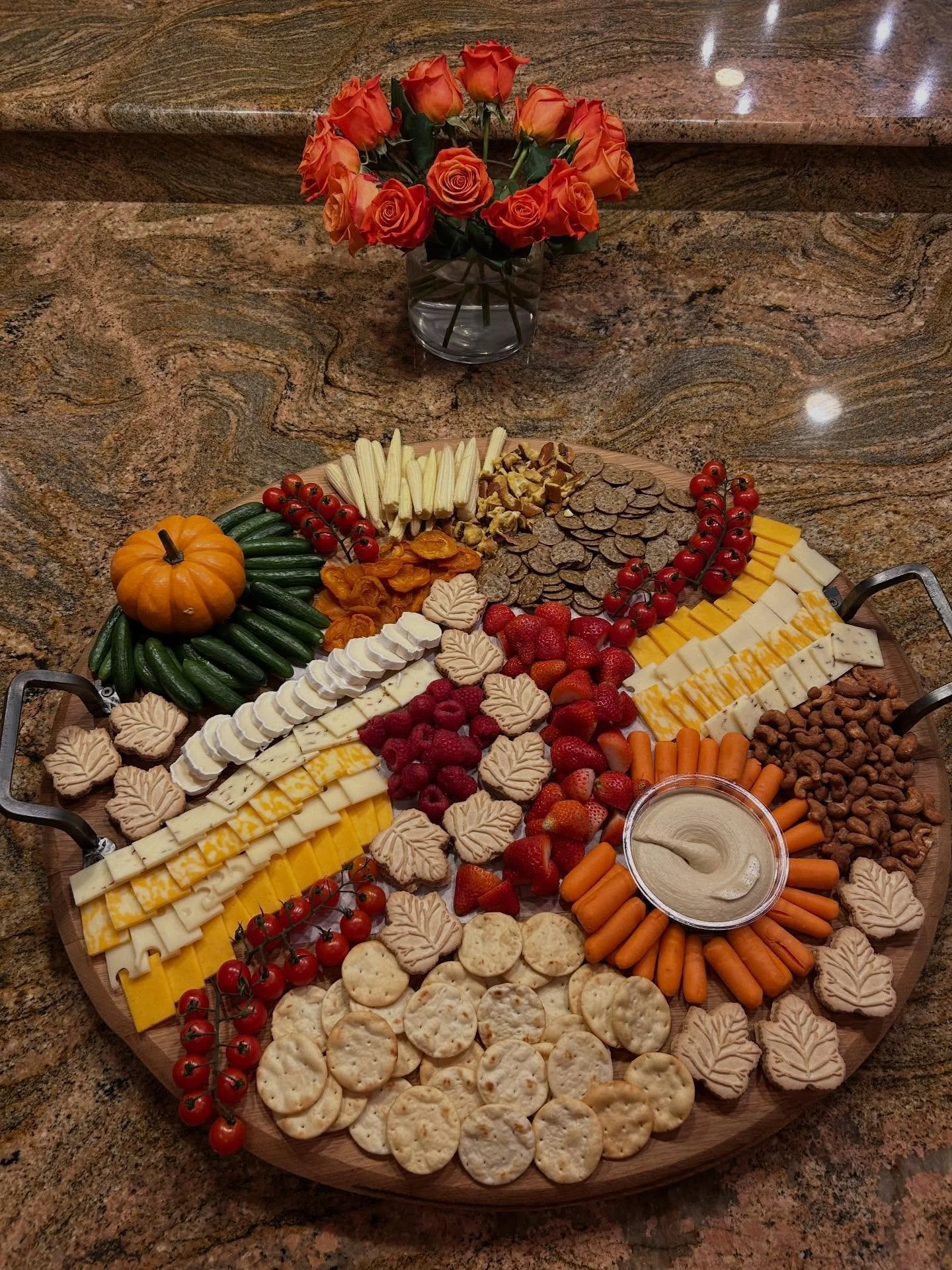 Happy Thanksgiving⚜️ 

May gratitude make room for the things that help your life bloom.

#thankful #letyourspacebloom #grateful #gratitude #womenownedsmallbusiness #professionalorganizer #lifemade