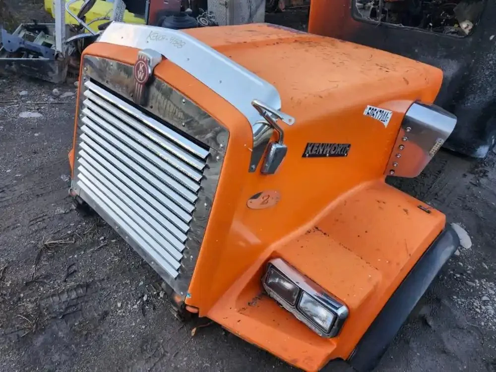 Used-2007-Kenworth-T800-Hood-xK3BQtIPfL2z_f.webp