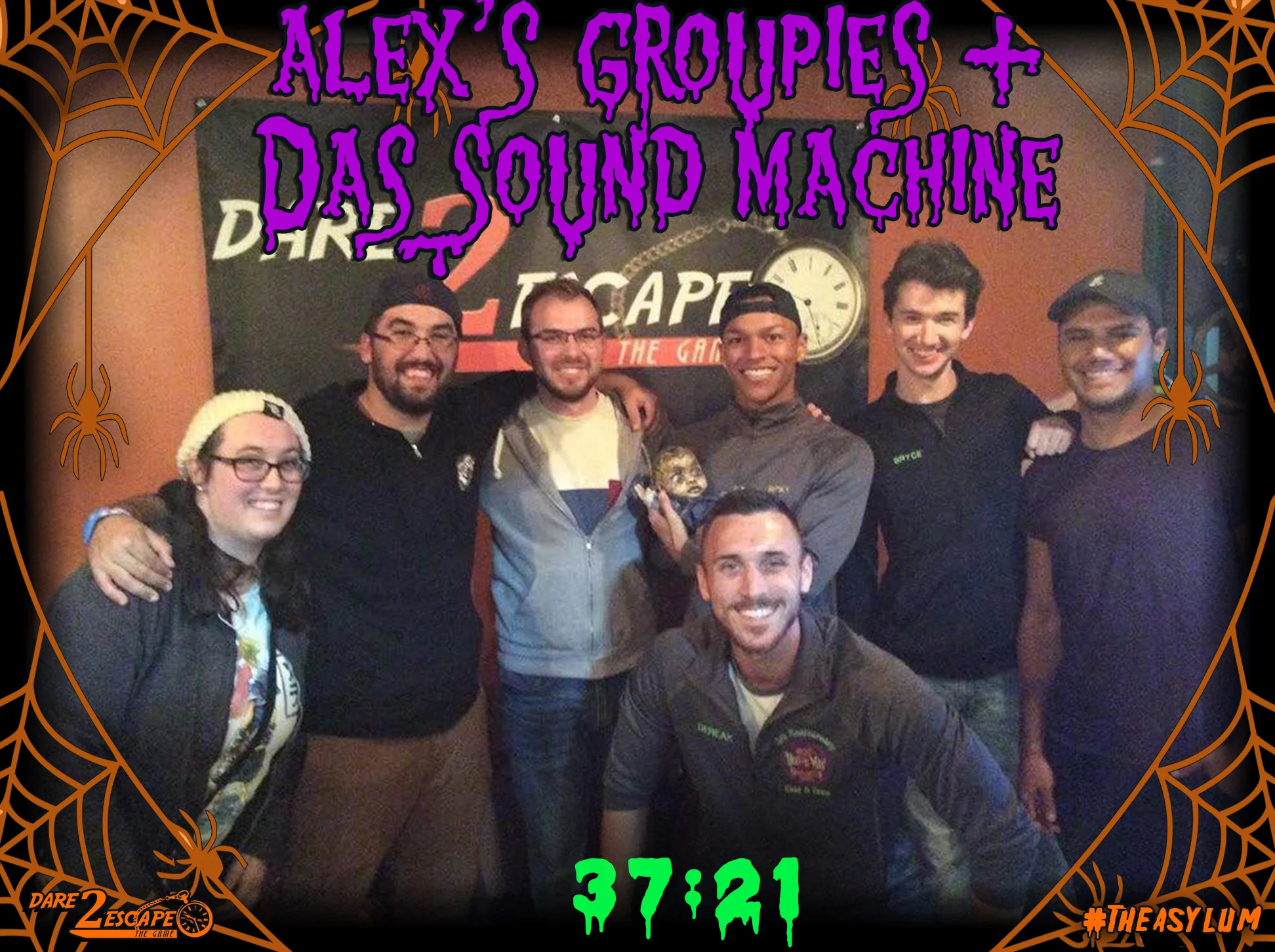 Alex_s Groupies + Das Sound Machine 37_21.jpg