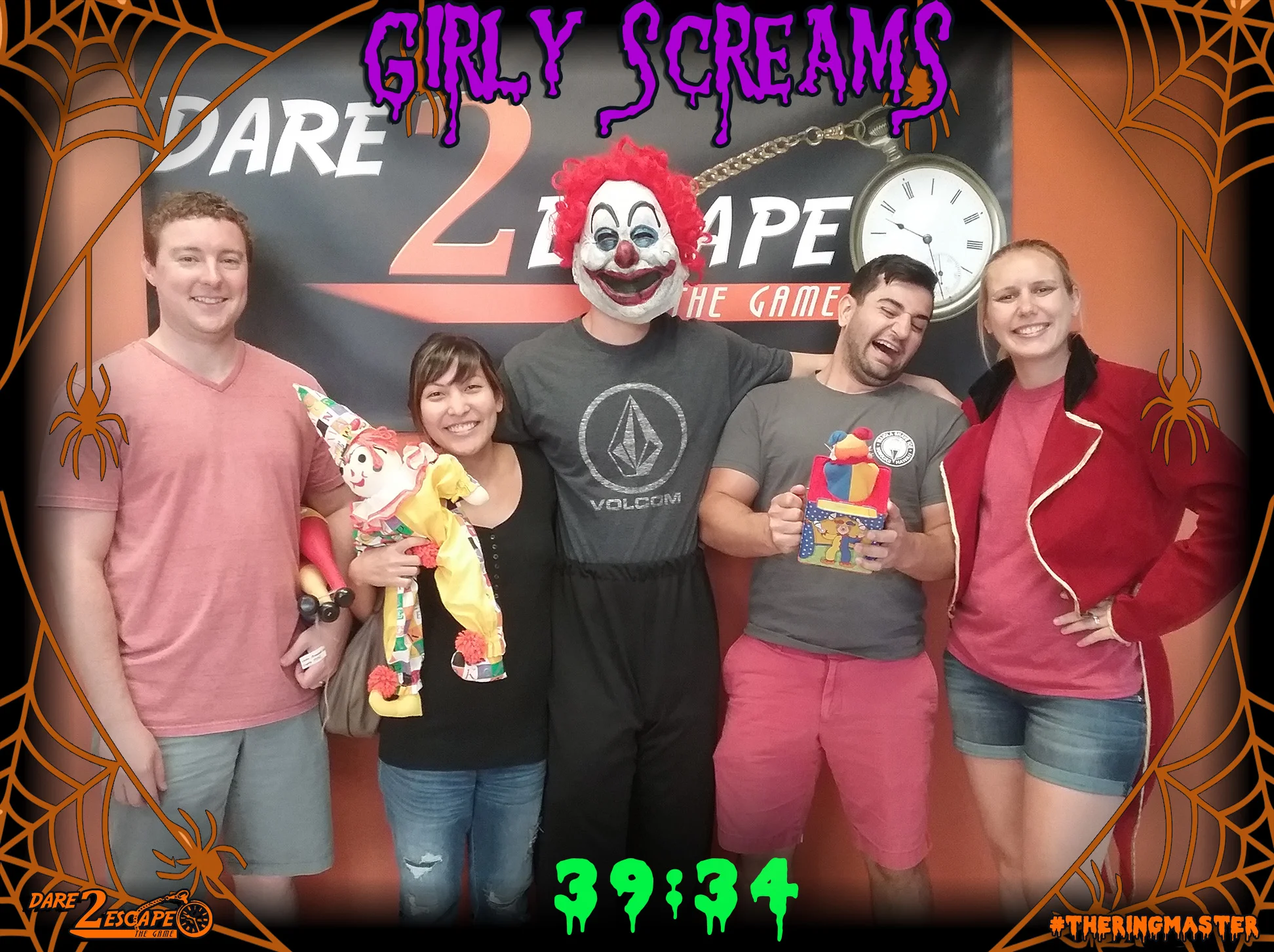 06 Girly Screams 39_34.jpg