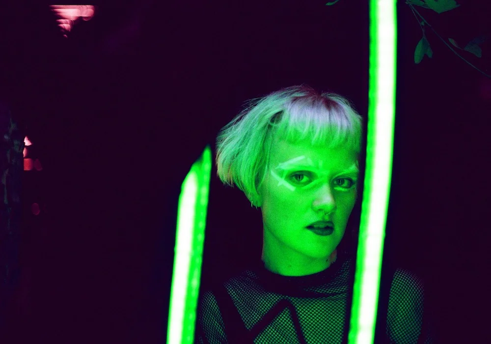 Lupa J - Unveils enigmatic new single 'Drift'