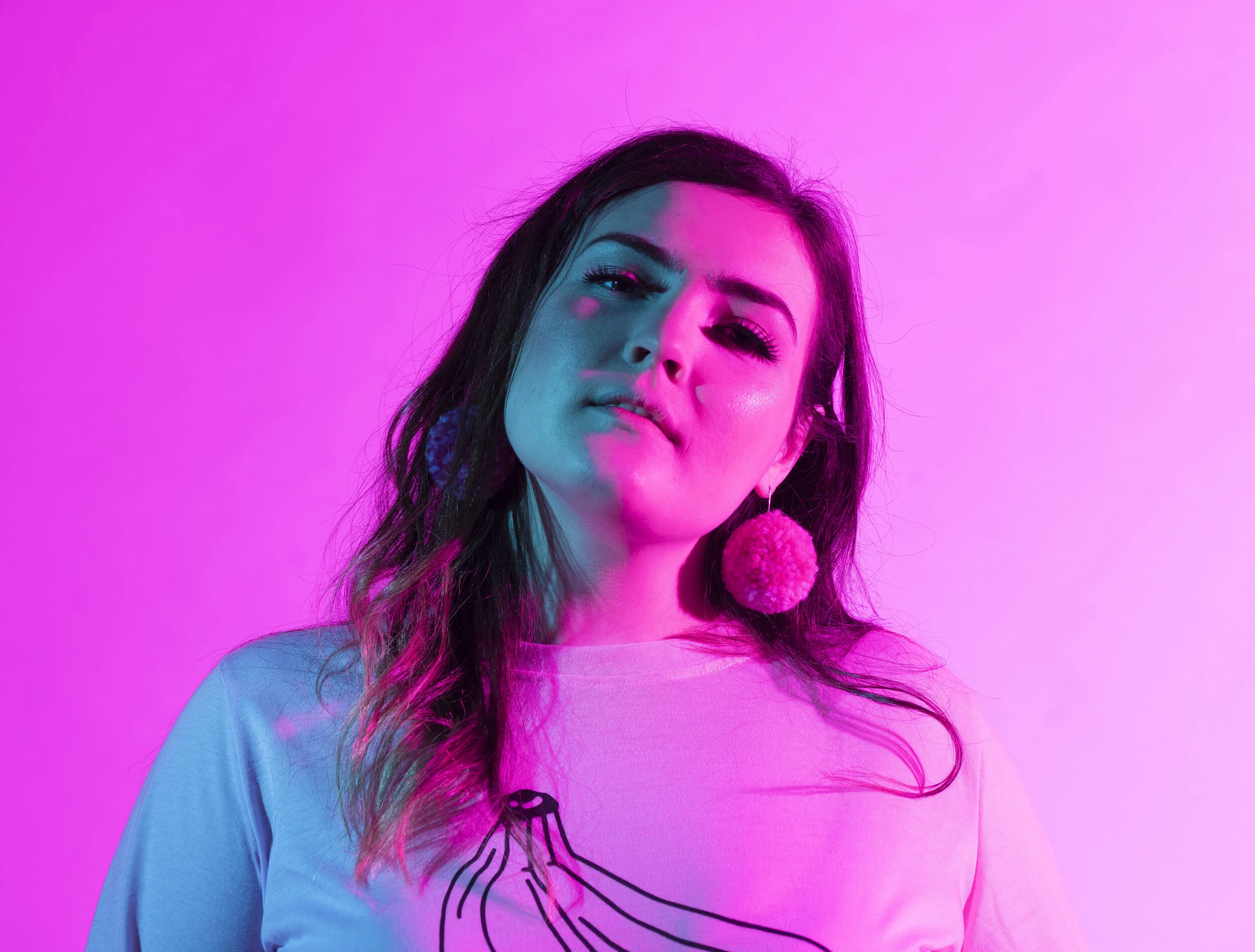 Phoebe Sinclair press image 1 (1).jpg