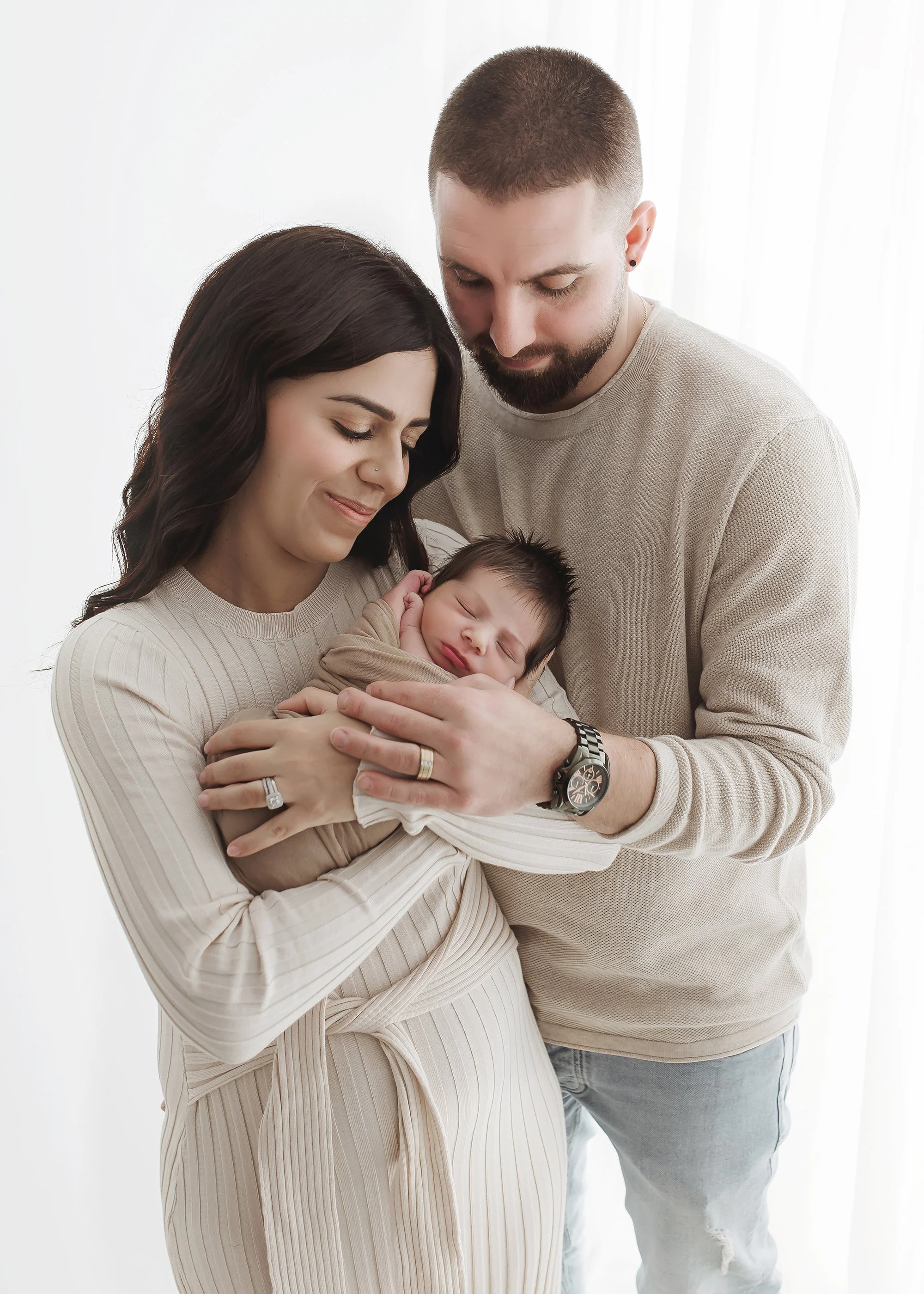 Adelaide newborn photographer studio session (5).jpg