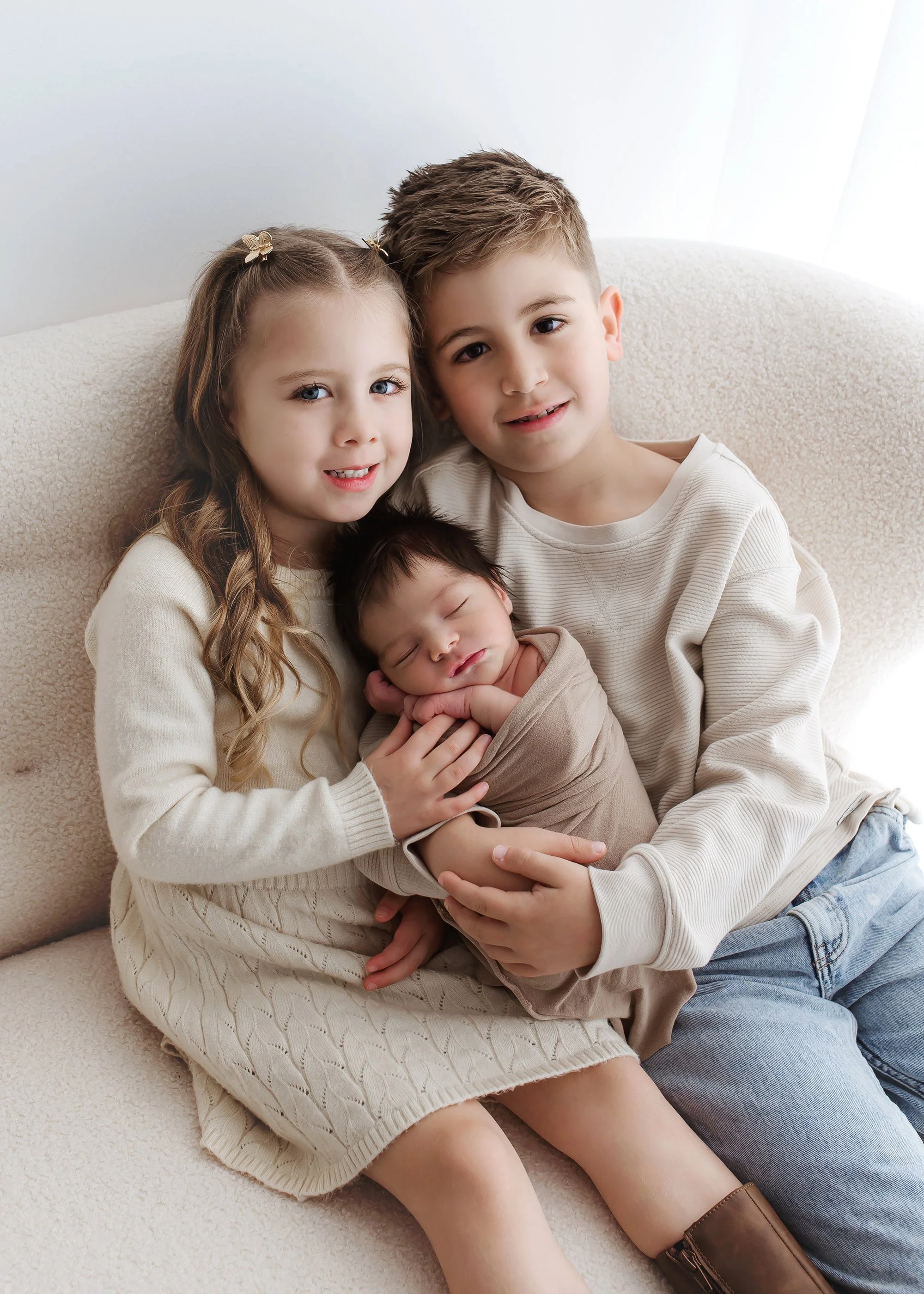 Adelaide newborn photographer studio session (14).jpg
