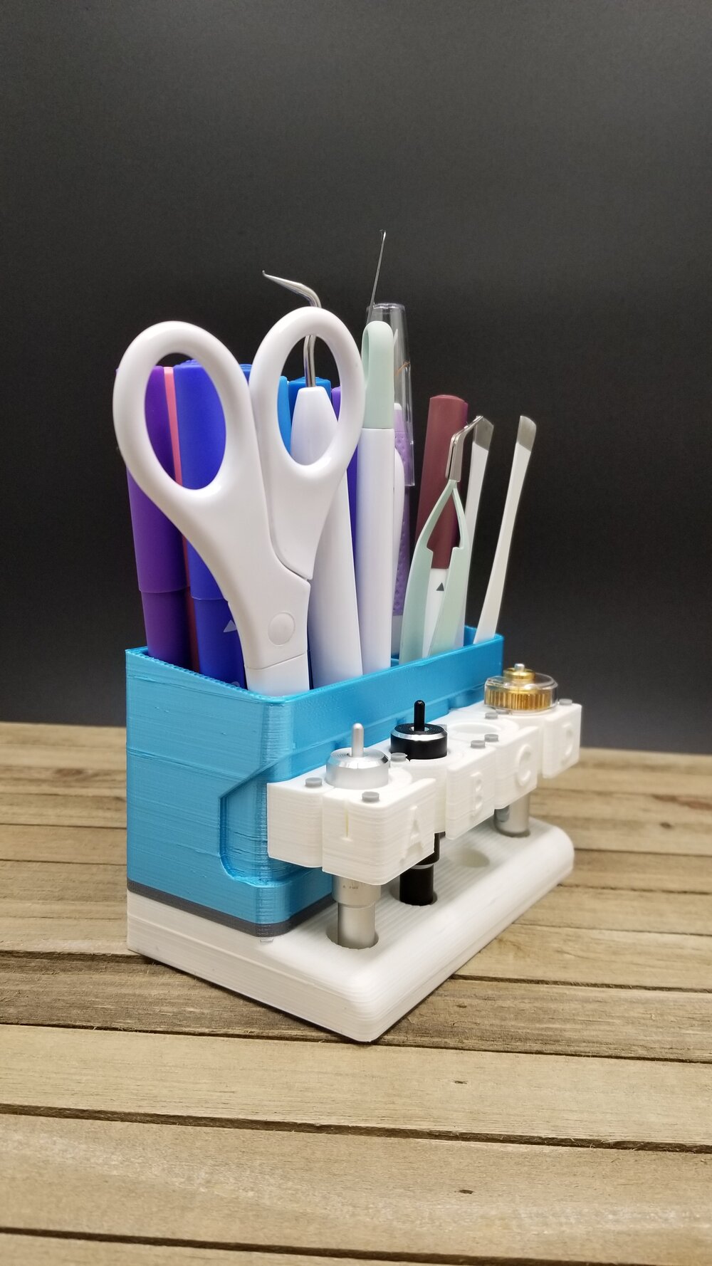 Small Fry 2.0® with Custom Text - Tool Organizer / Tool Holder for Cricut® Essential  Tool Set and More — Zacarias Engineering
