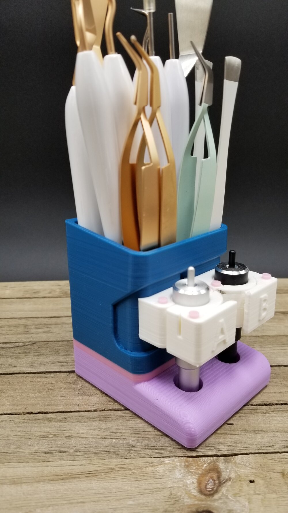 Itsy-Bitsy Adaptive Tool Holder - Tool Organizer / Tool Holder for Cricut®  Essential Tool Set and More — Zacarias Engineering