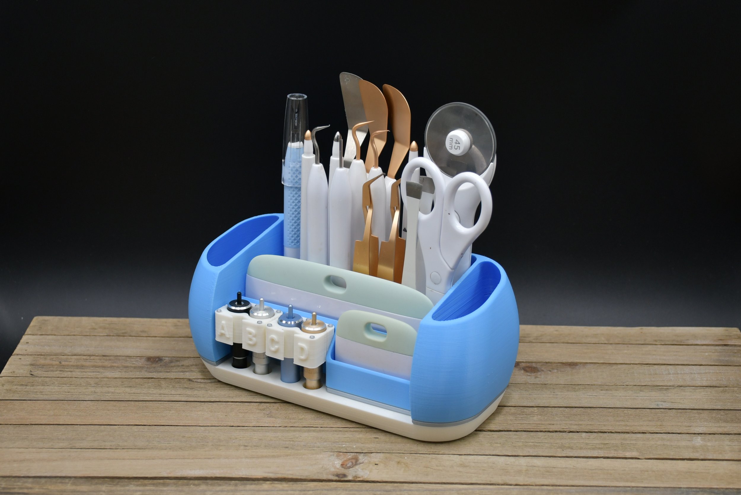 Essential Small Fry - Tool Organizer / Tool Holder for Cricut® Essential  Tool Set and More — Zacarias Engineering