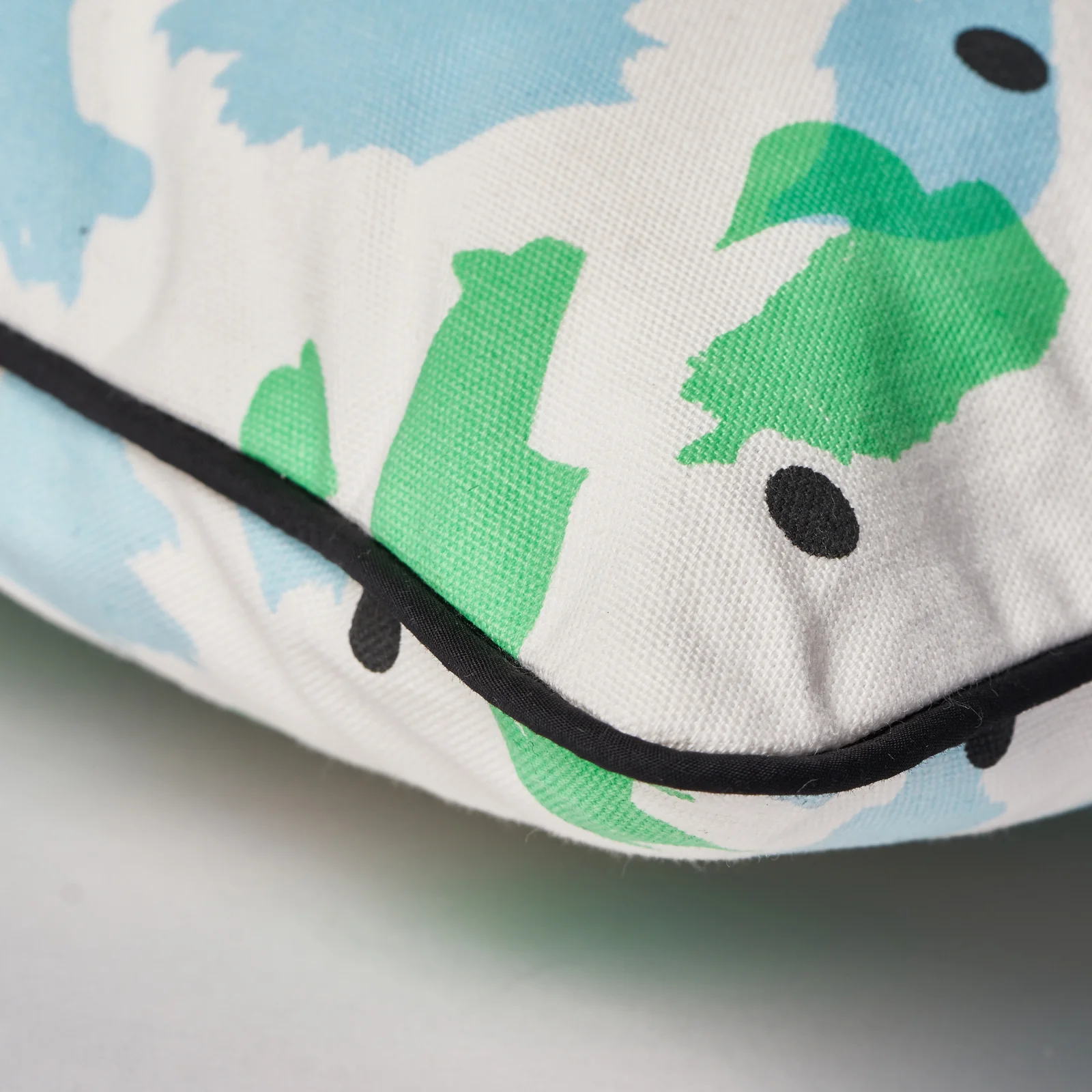C1 jz Final Cushions56a.jpg