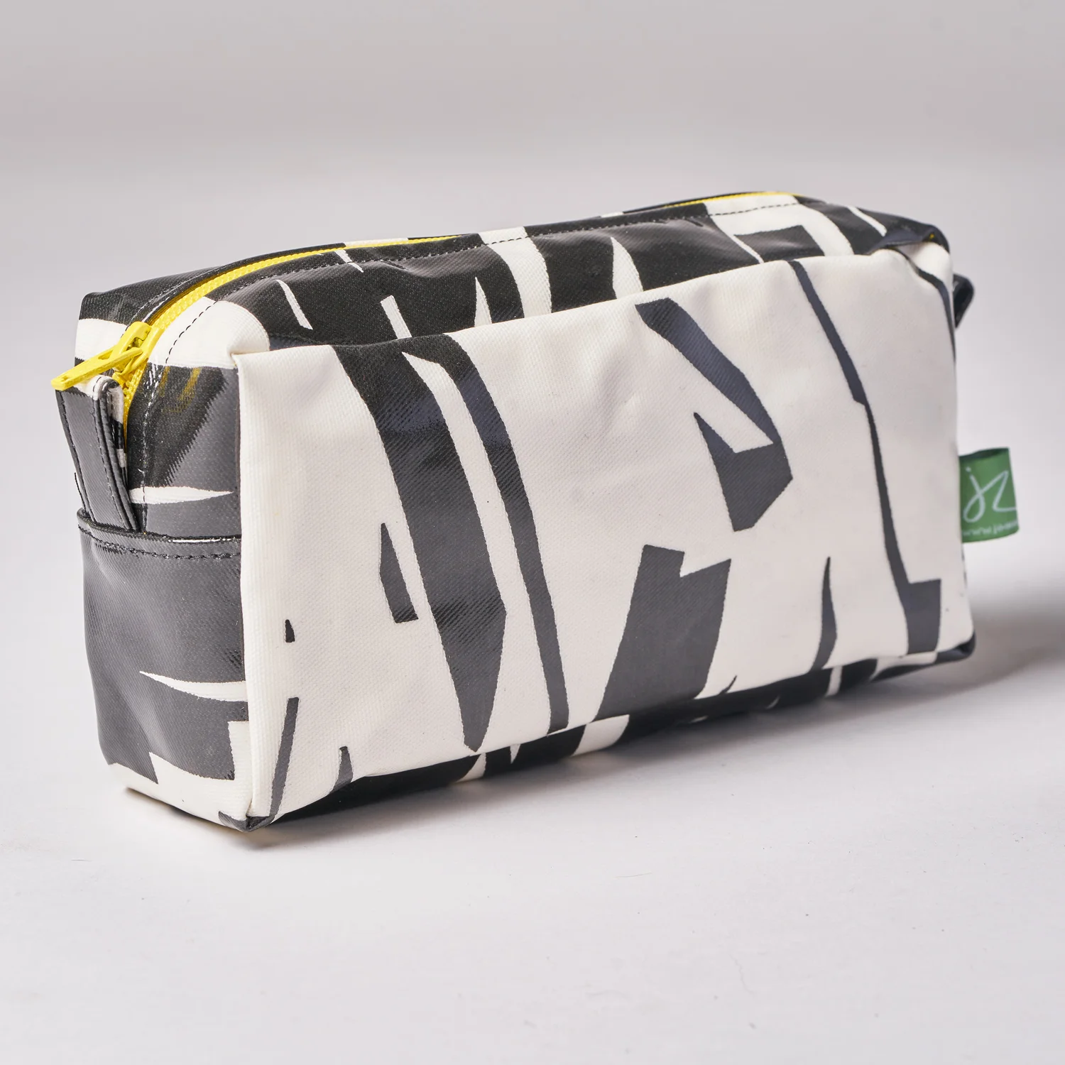 C1 jz Washbags22.jpg