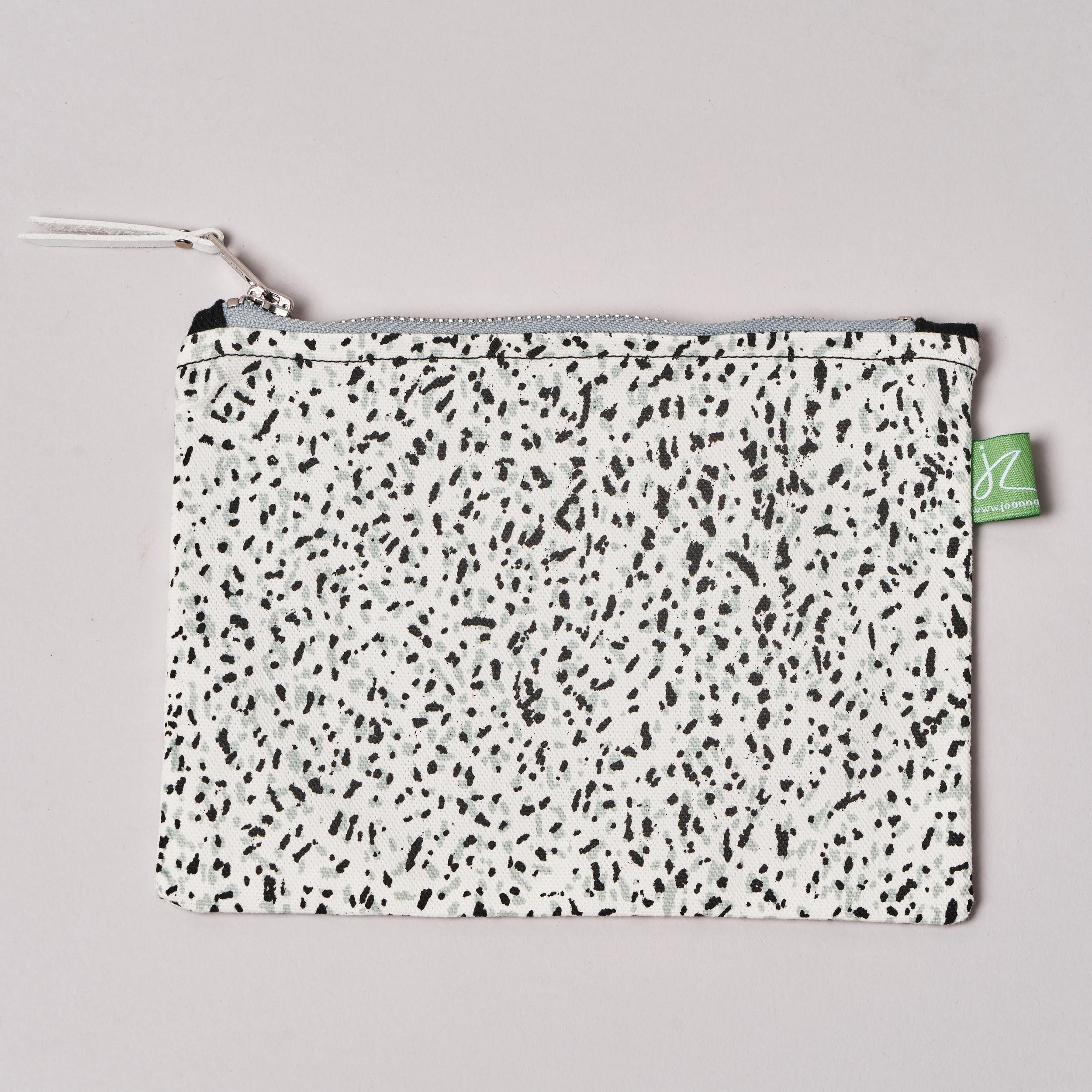 C1 jz Pouches10.jpg