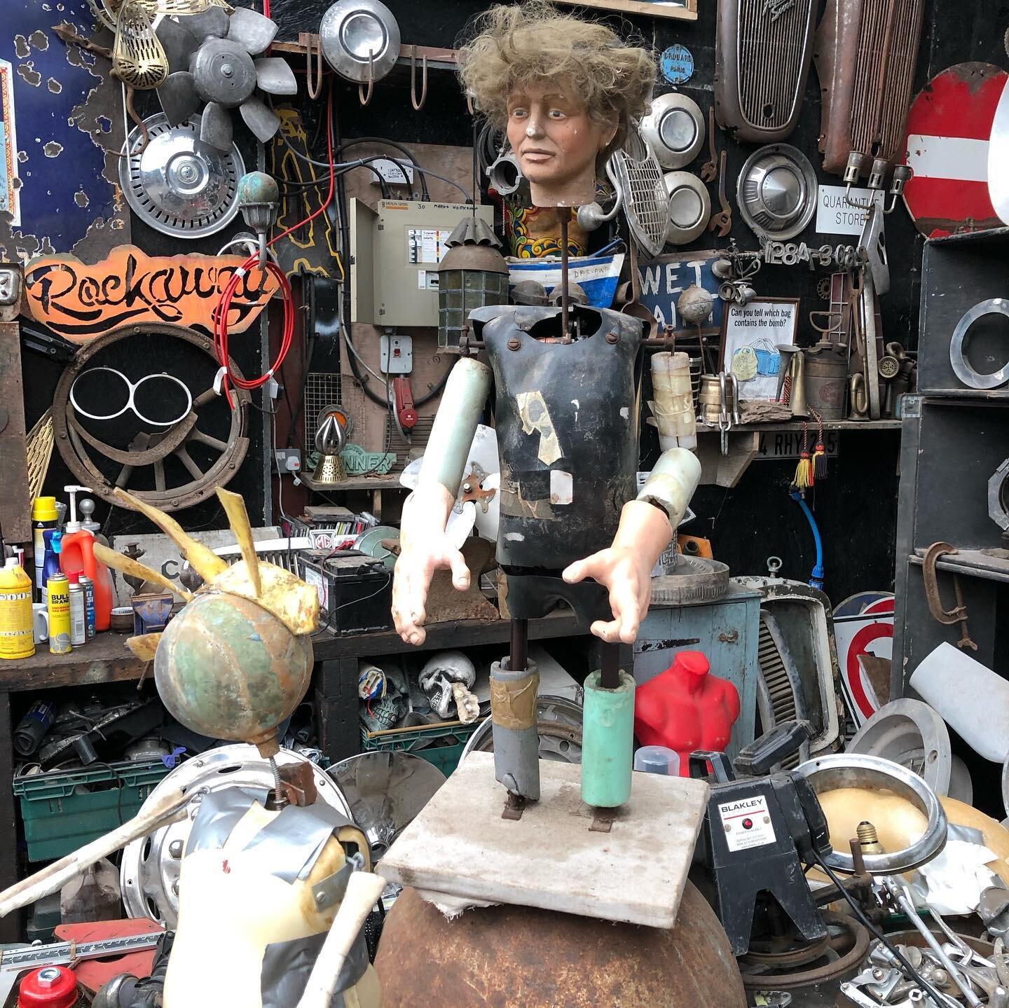 Rockaway Park in a quarry in Somerset where talented artists and creatives make and teach and share ideas to produce amazing things in the spirit of collaboration and collectivism. Weird and wonderful objects all around, workshops and stalls and vega