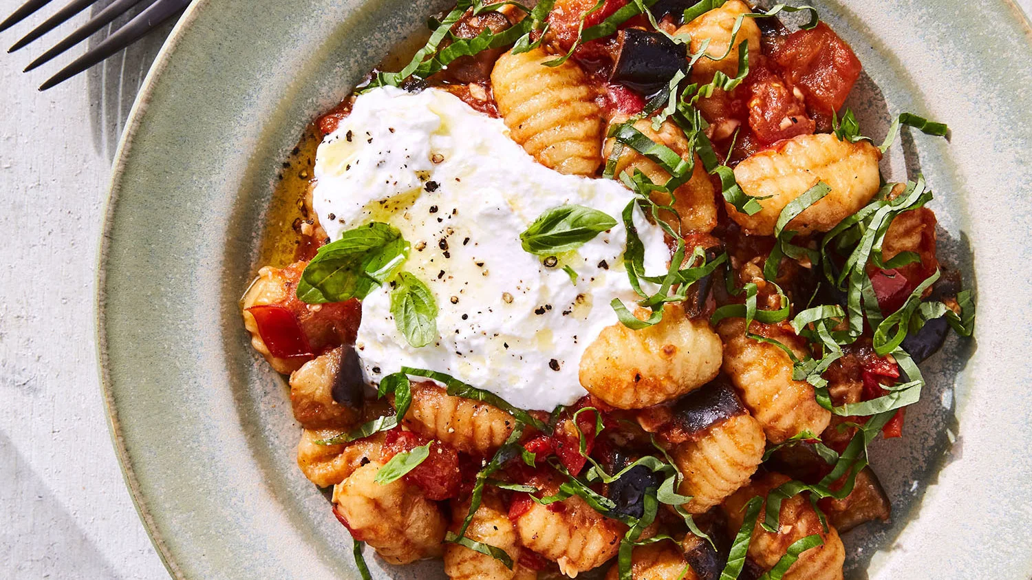 tomato-eggplant-gnocchi-d9409c54-0619_horiz.jpg