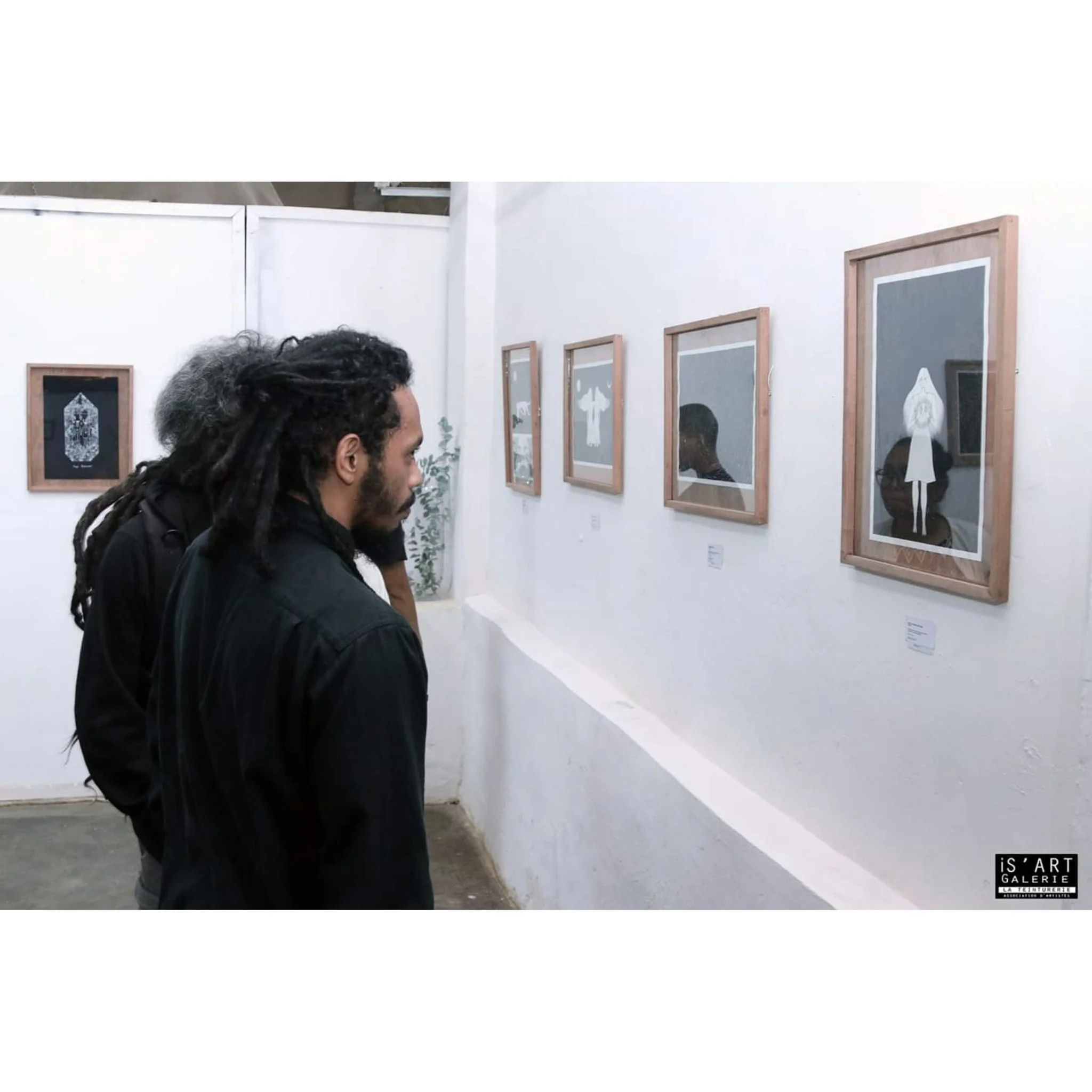 Fanjaralaimaro_vernissage_isartmars20192.jpg