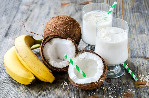 smoothie-de-coco-platano.jpg