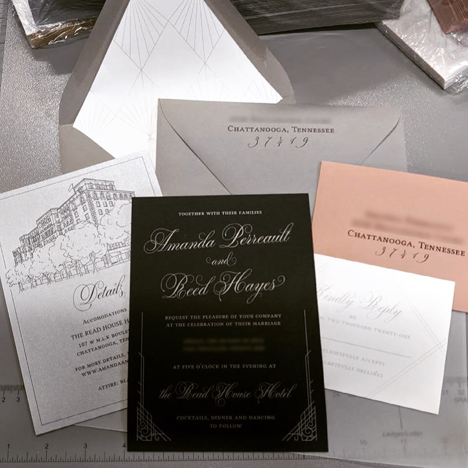 Back to our roots&mdash;a beautiful #wedding #invitation suite by @catharinecollcreative! This set was printed using multiple #neenah papers including pearlized black with silver printing which really pops with the pearlized silver paper accommodatio
