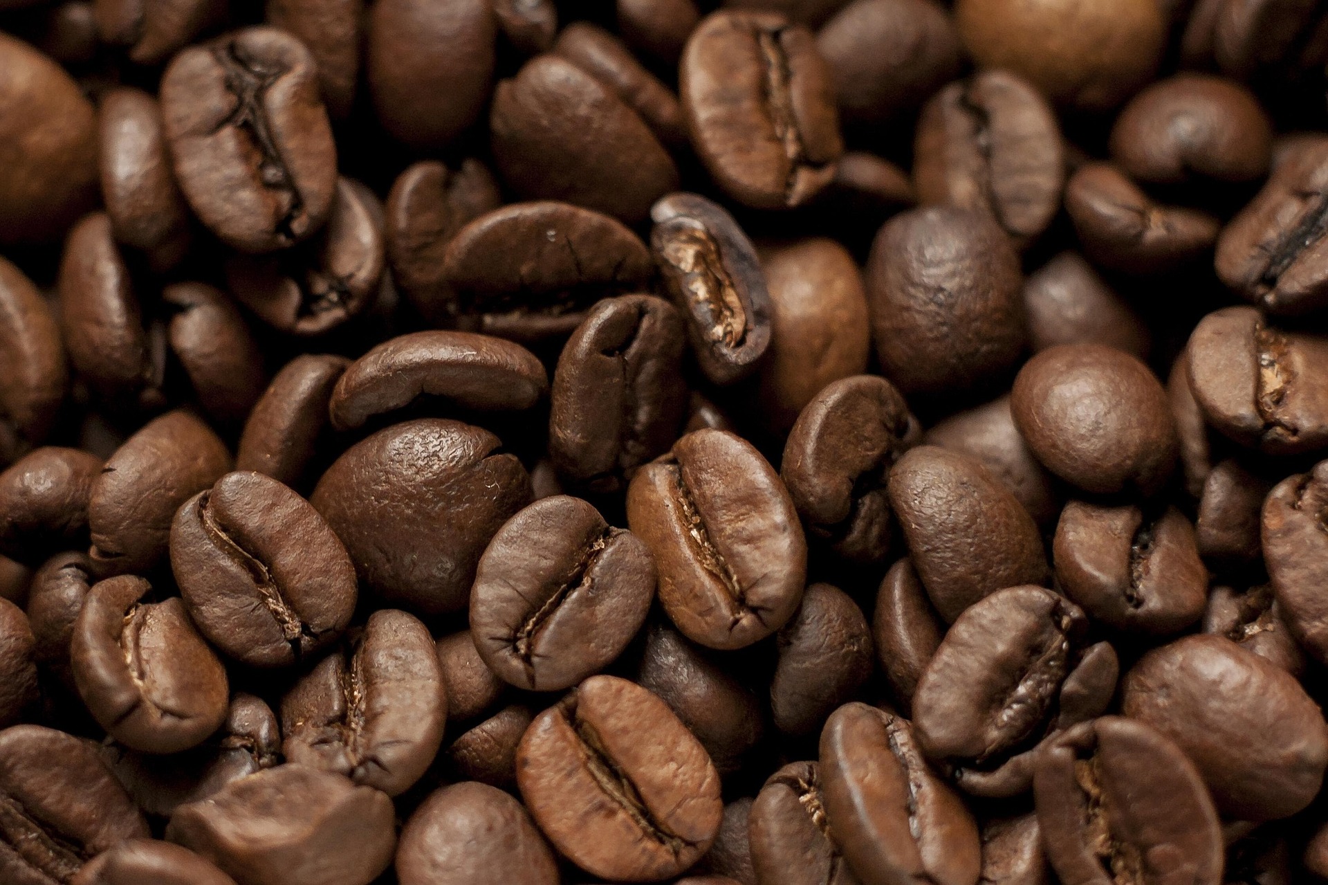coffee-beans-994806_1920.jpg