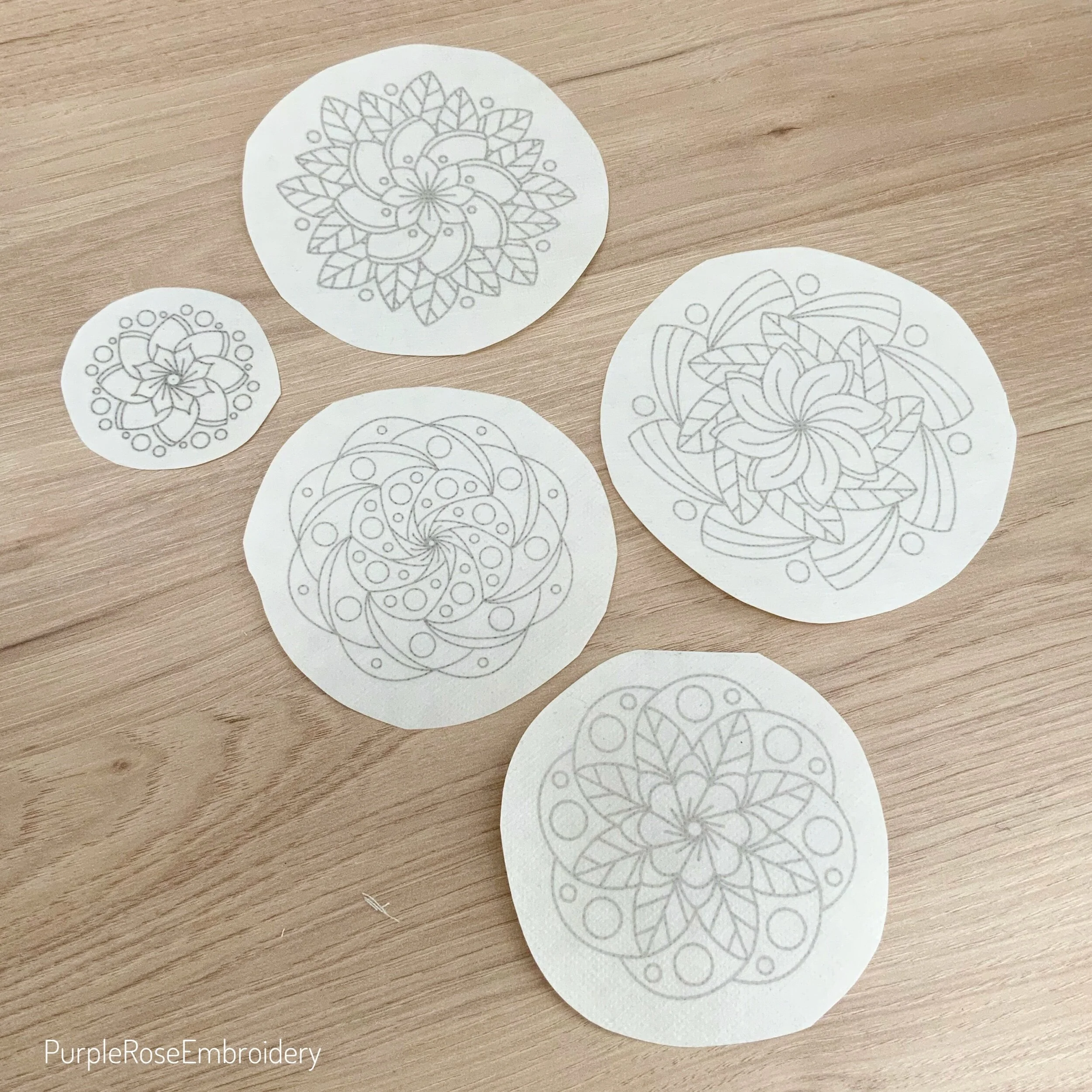 D5A19951-F9AF-4FE4-B6C2-EF2A647E8E00