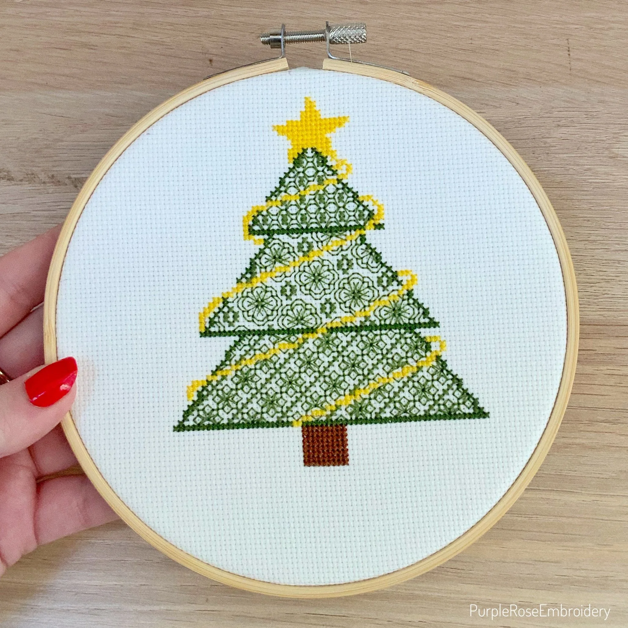Blackwork Christmas Tree - Free Pattern 