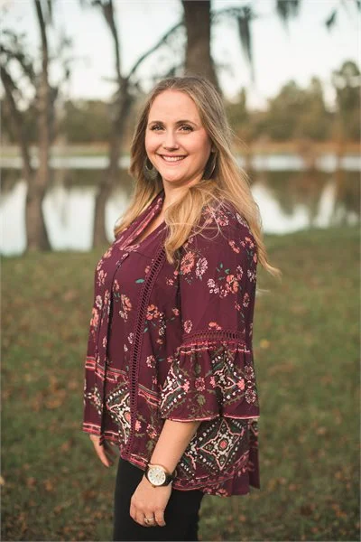 Becky Kiser .jpg