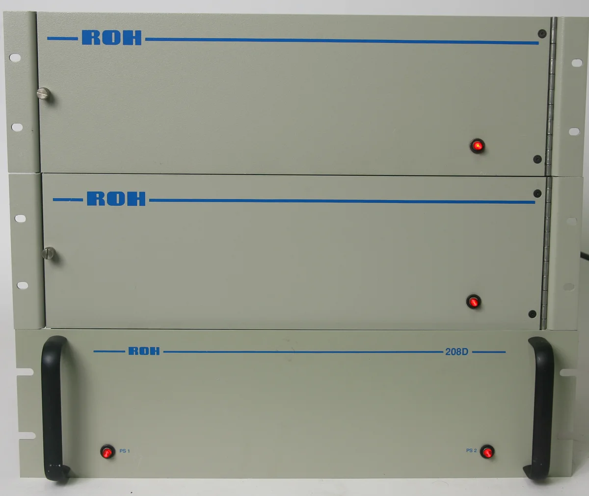 ROH  model 211 Audio distribution amplifier