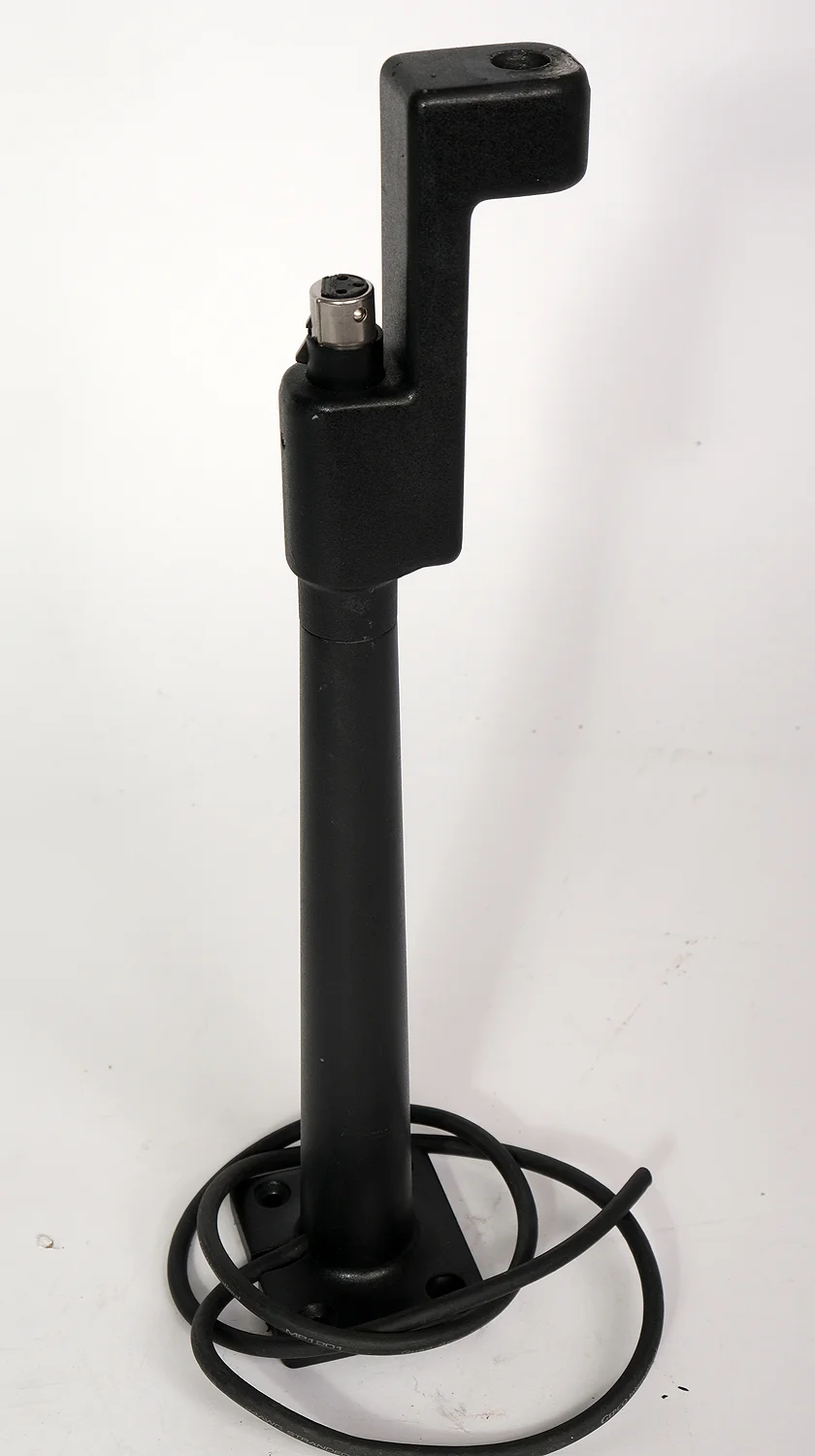 OCW 14250-B 15" riser with XLR connector