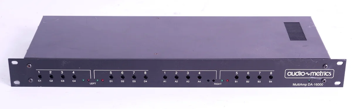 Audio-metrics DA-16000 distribution amplifier by Radio Systems