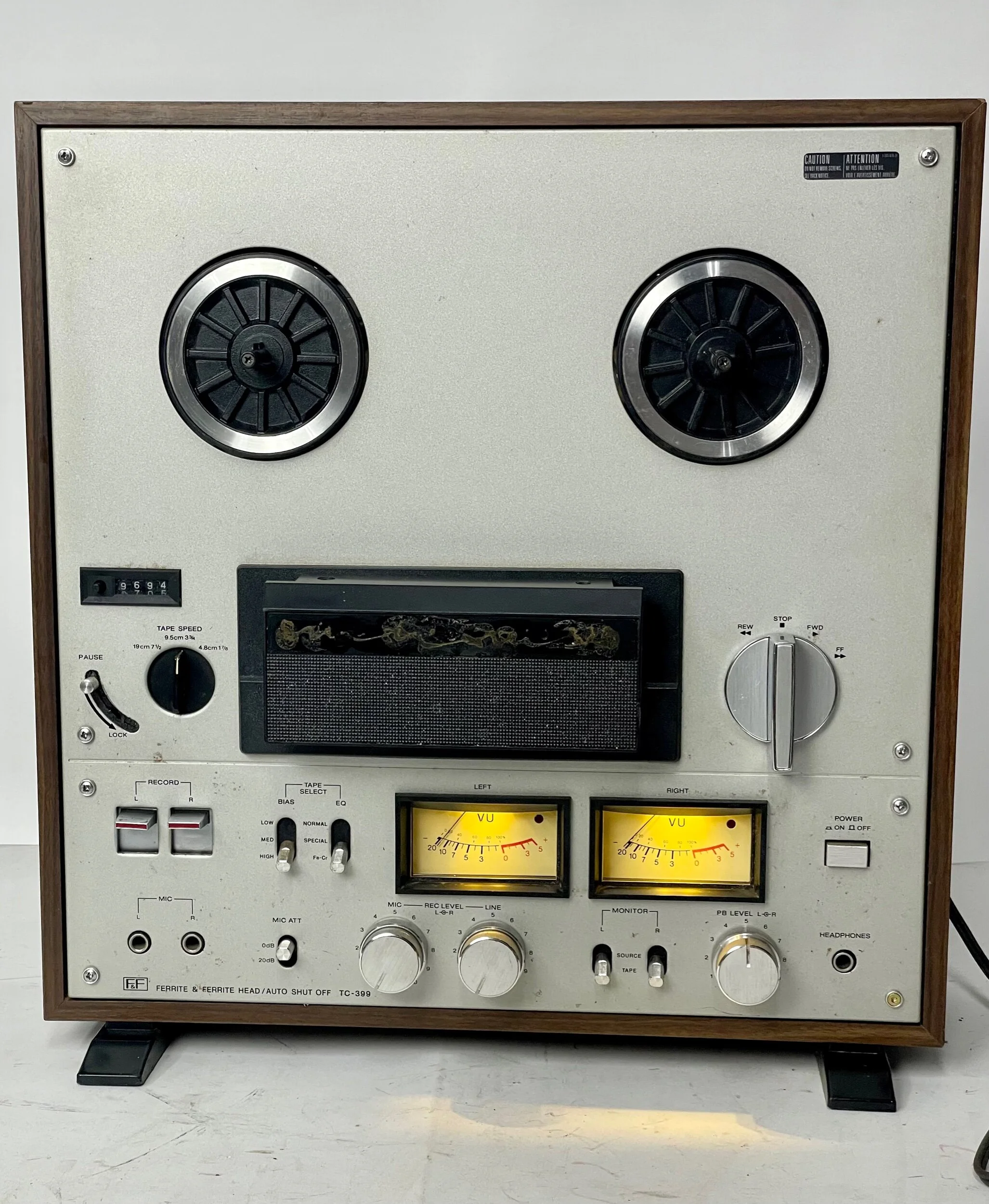 CB0F698F-4355-489C-8B0C-289BEF2B7D81