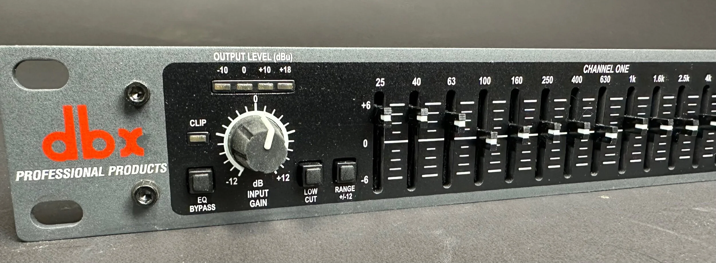 FB872886-00C5-4D0E-B80C-58C18528506F