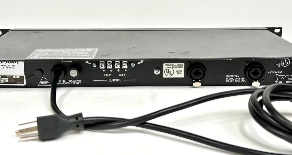 CROWN D-75A パワーアンプ D-75A | Crown Audio - Professional Power Amplifiers | English