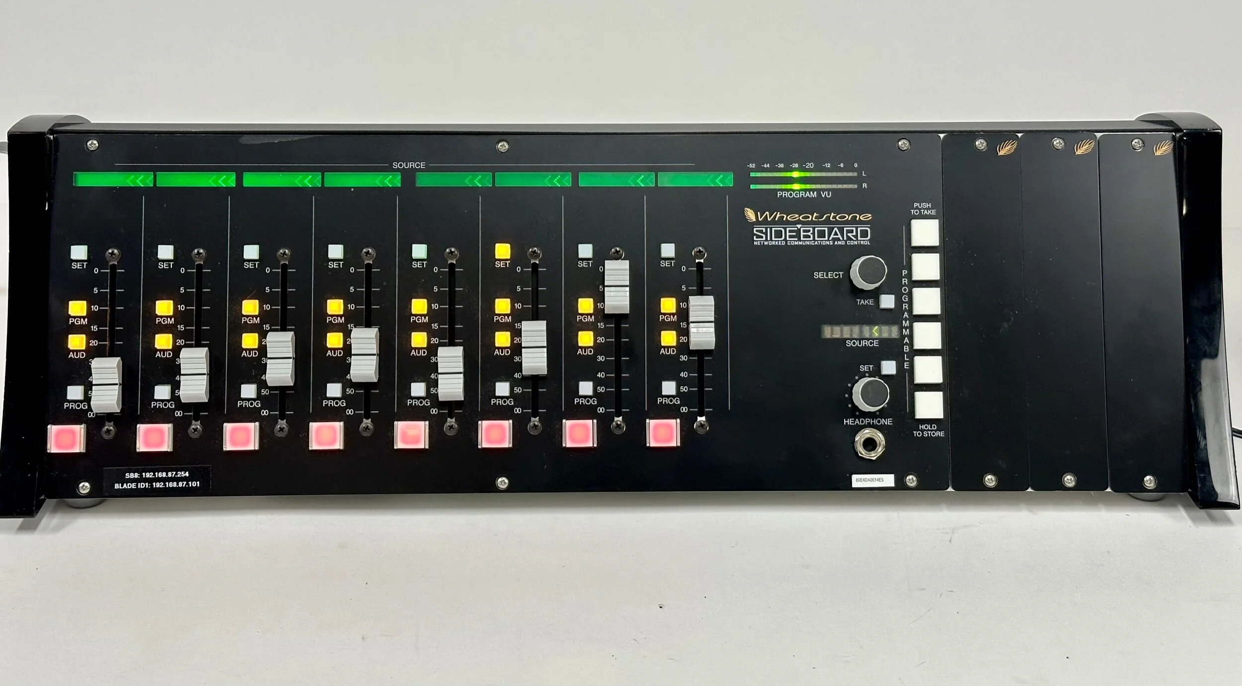 A00527F5-56F2-40A7-A106-F601CD8F88D5