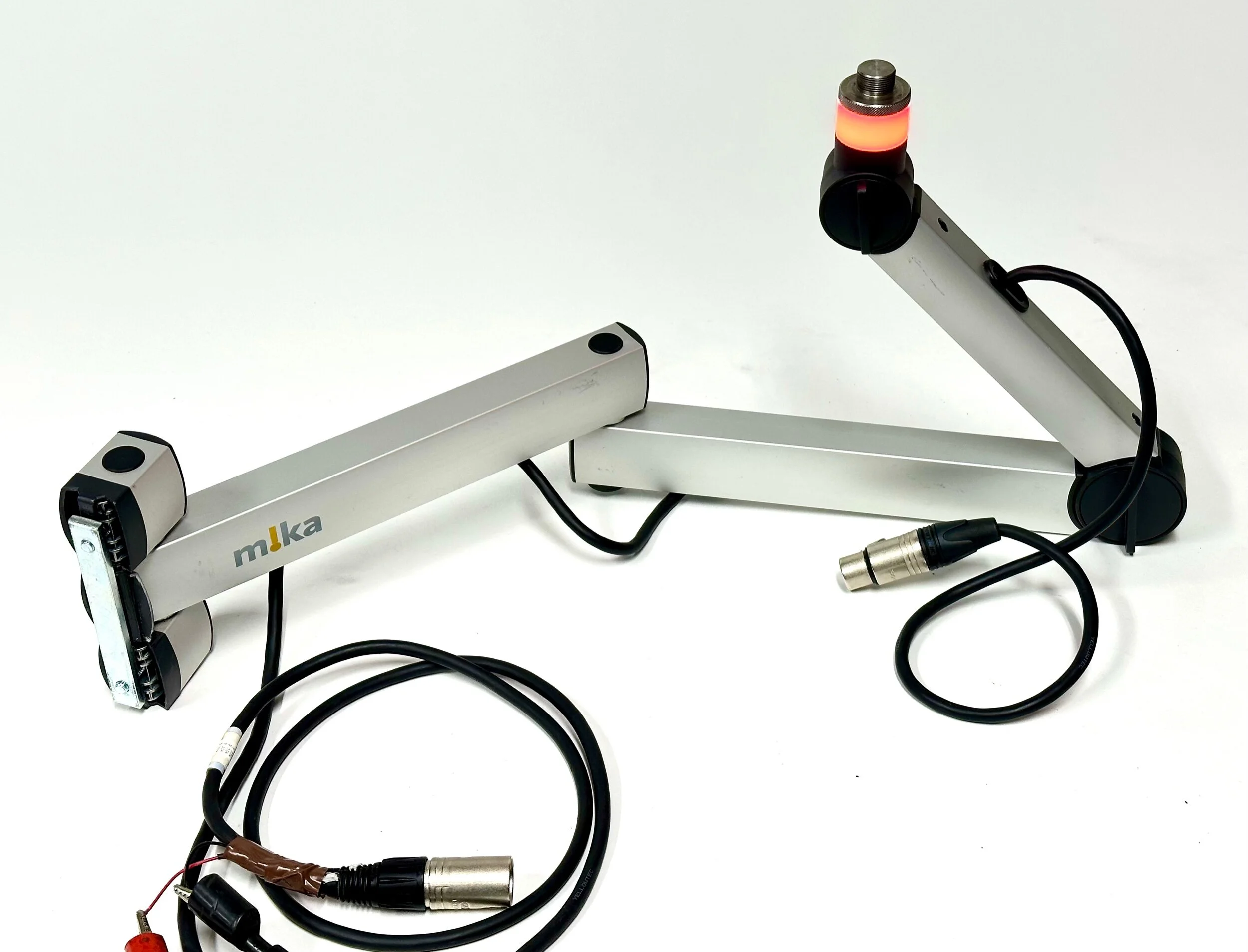 73203772-B433-4055-AC34-5DDA1C8543A0