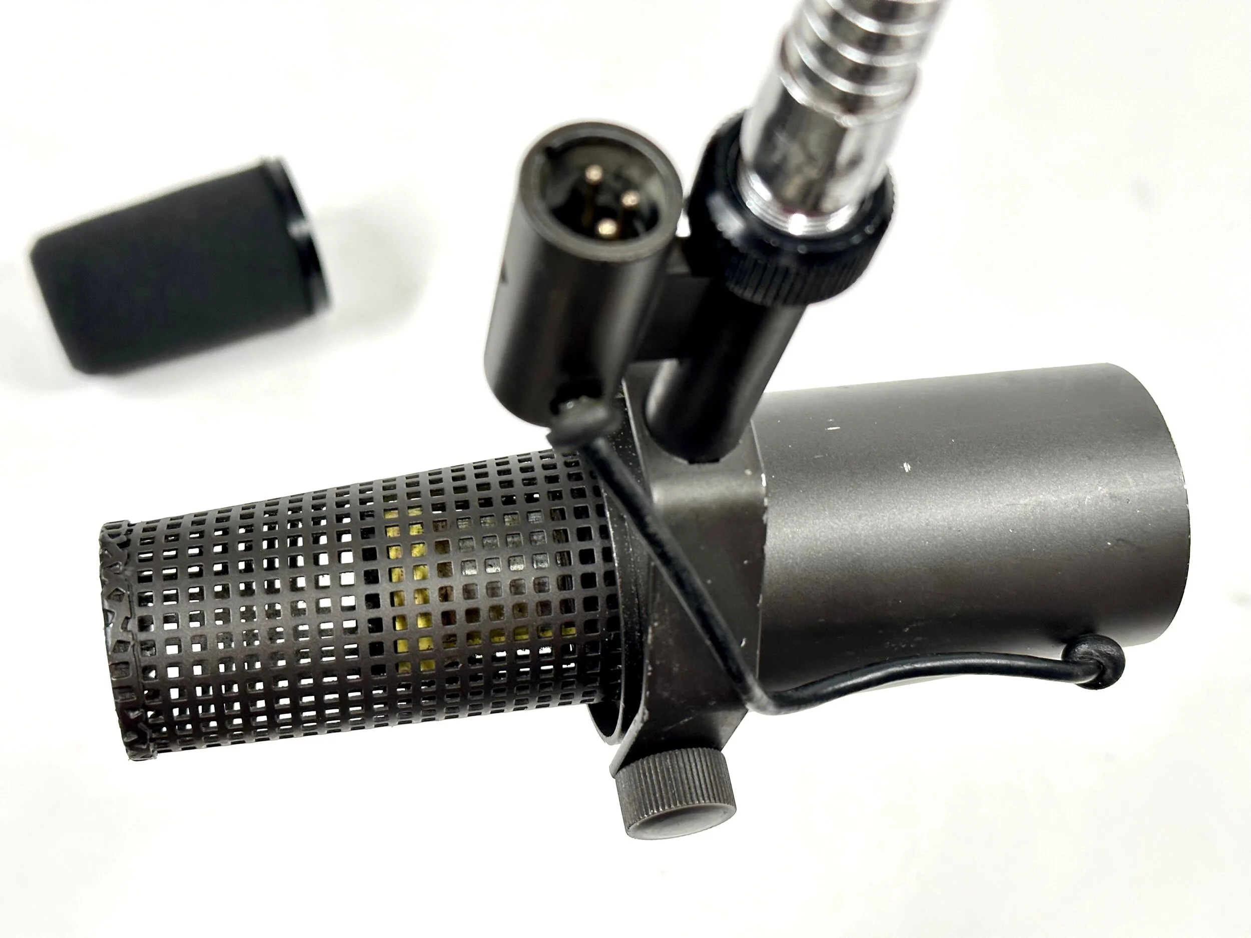 DE447F64-AAC8-4B5C-9615-F6616F2F9B0B