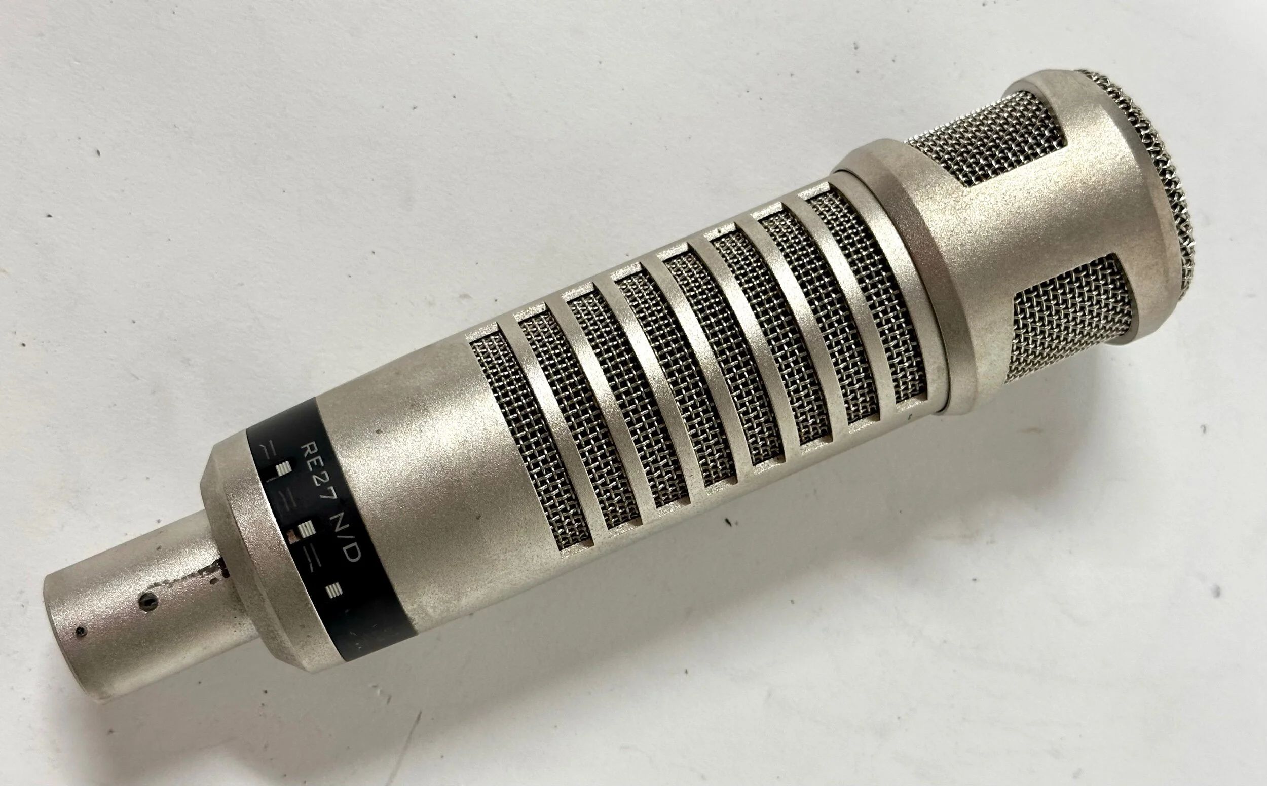 EB07A703-7D30-43E7-859A-CE91346A2429